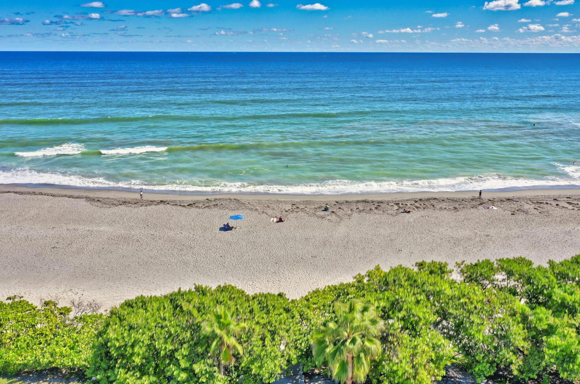 SEA LOFTERS CONDO - Residential