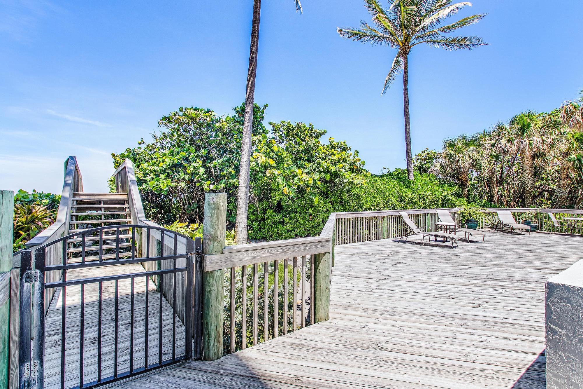 PASSAGES OF JUPITER ISLAND CONDO - Residential