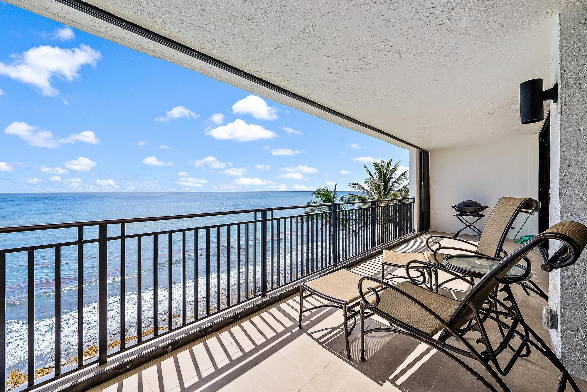 PASSAGES OF JUPITER ISLAND CONDO - Residential
