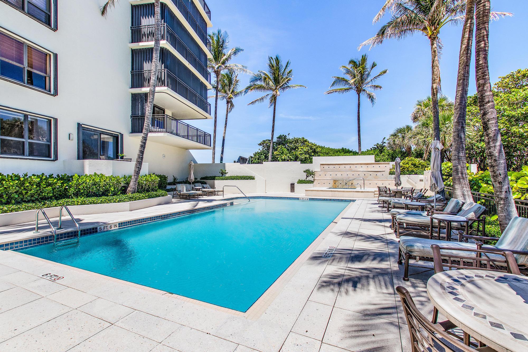 PASSAGES OF JUPITER ISLAND CONDO - Residential