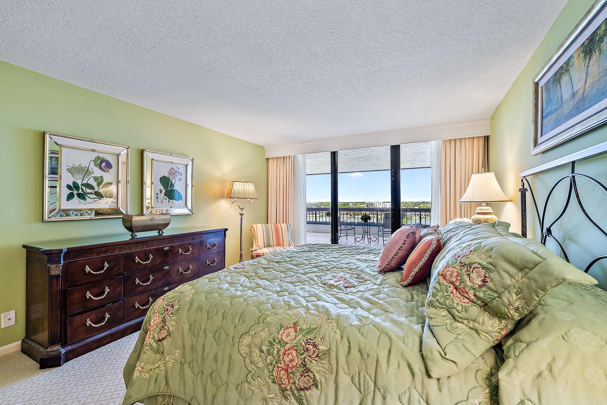 PASSAGES OF JUPITER ISLAND CONDO - Residential
