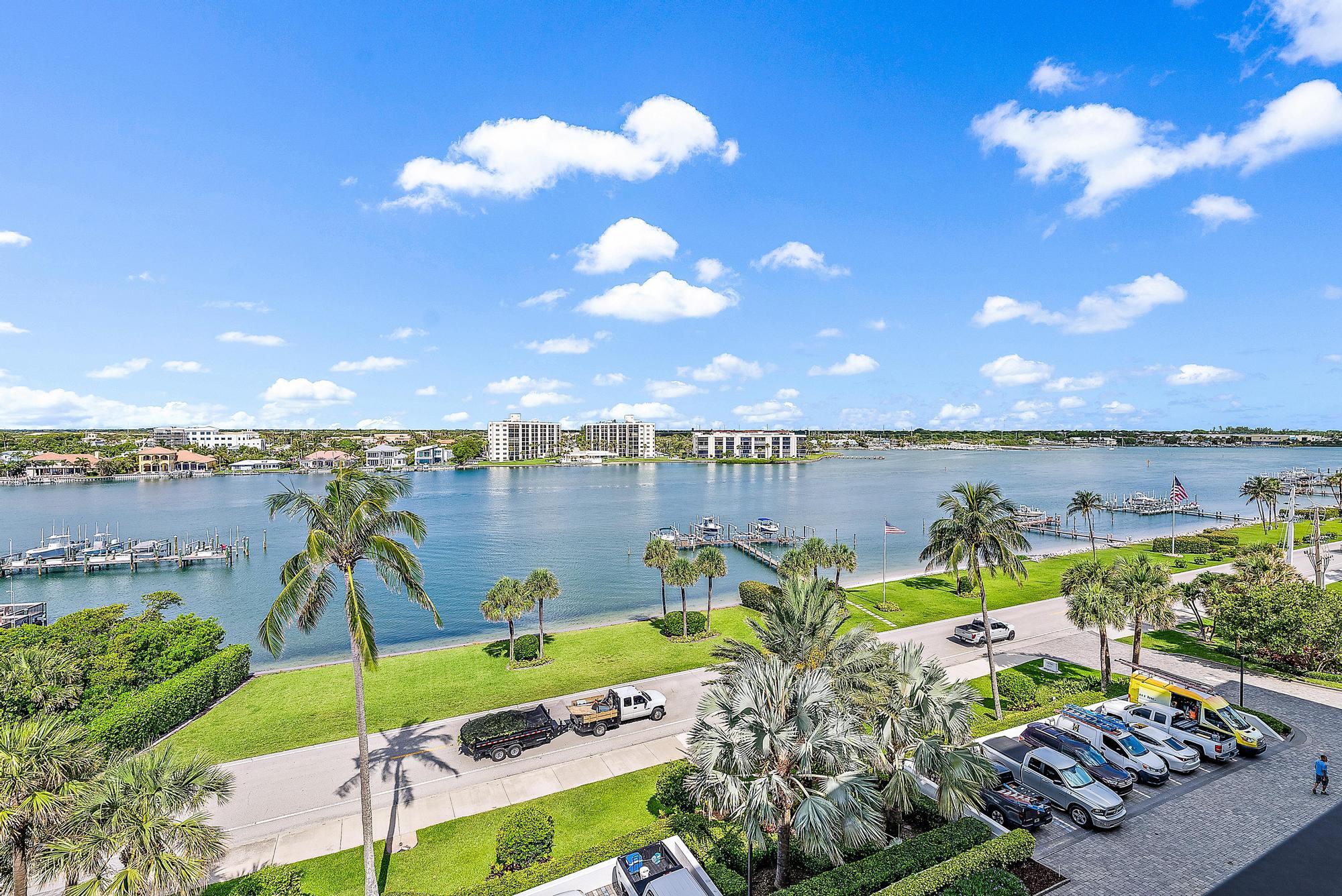 PASSAGES OF JUPITER ISLAND CONDO - Residential