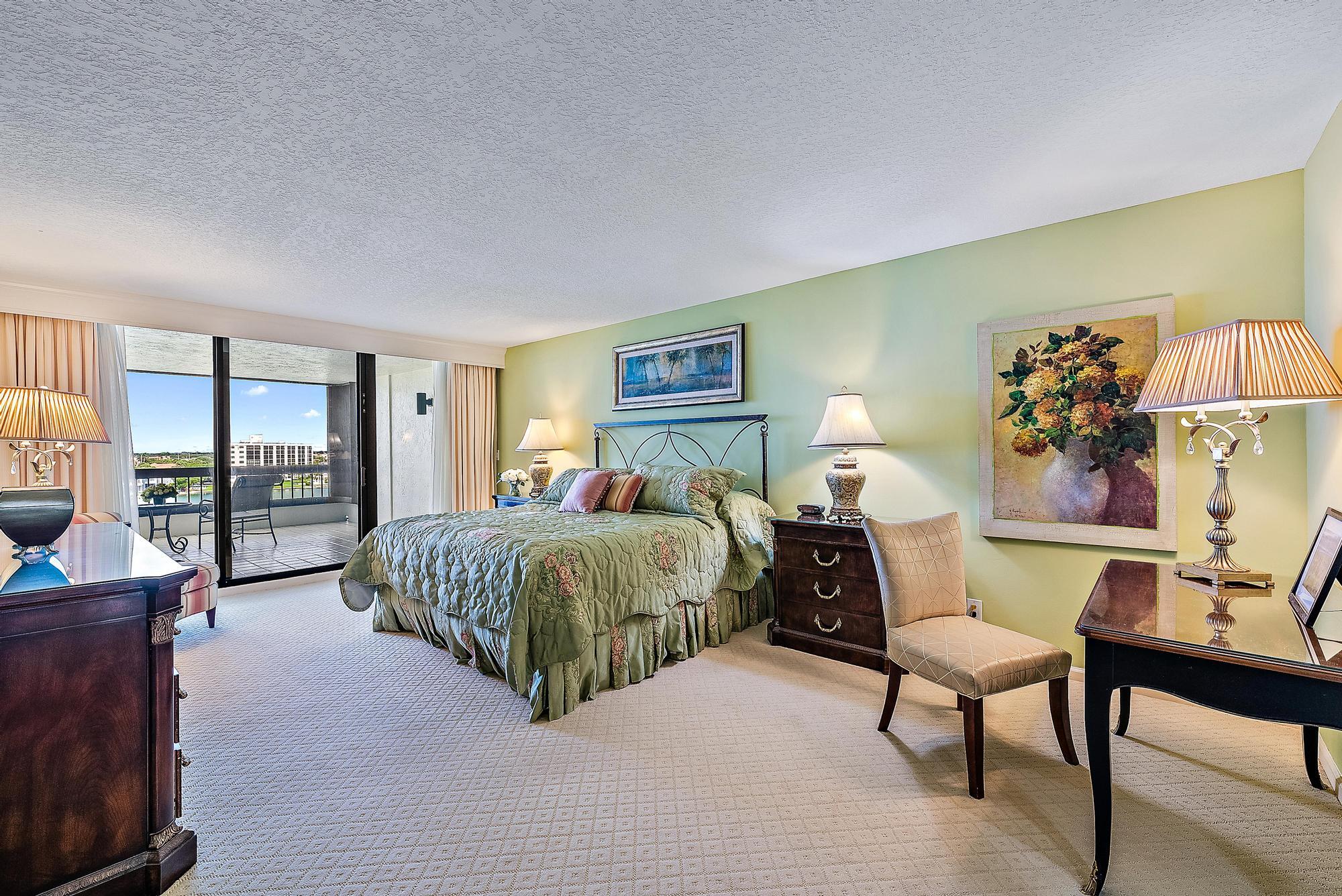 PASSAGES OF JUPITER ISLAND CONDO - Residential