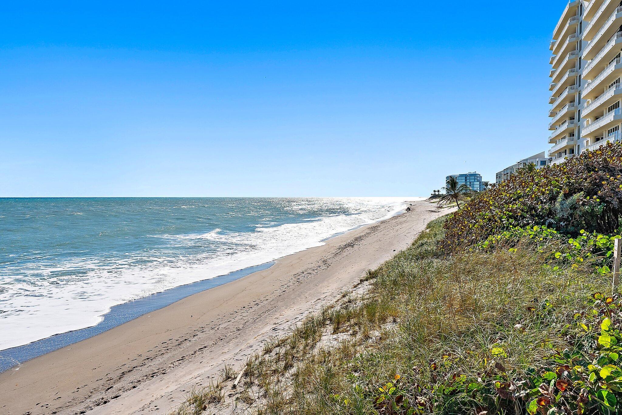 PASSAGES OF JUPITER ISLAND CONDO - Residential