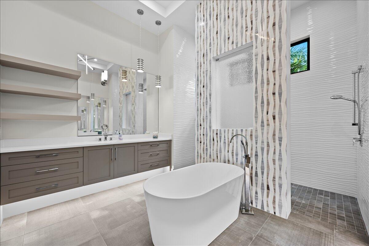 JUPITER INLET BEACH COLONY - Residential