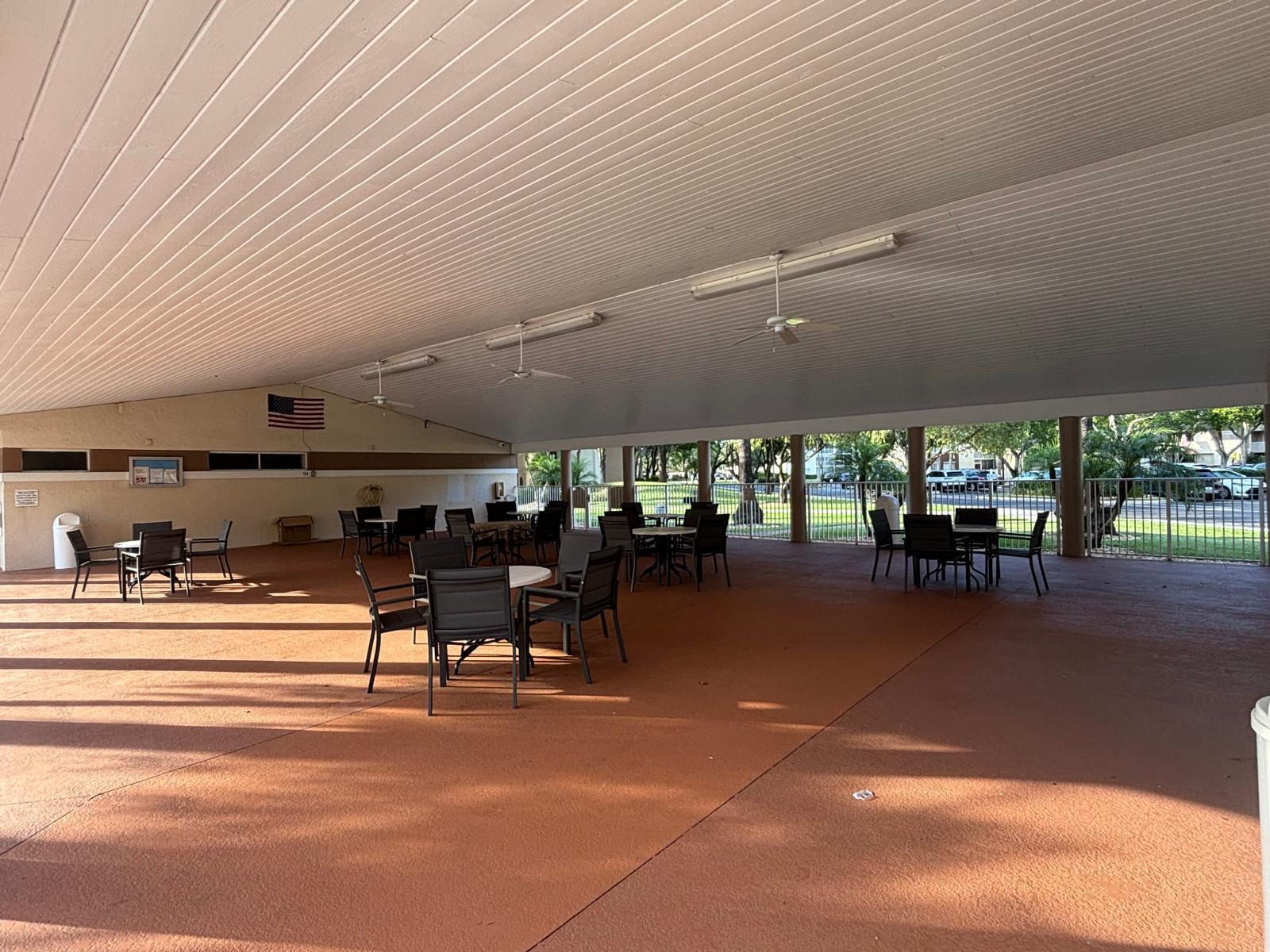 TRENT CONDOMINIUM H - Residential Lease
