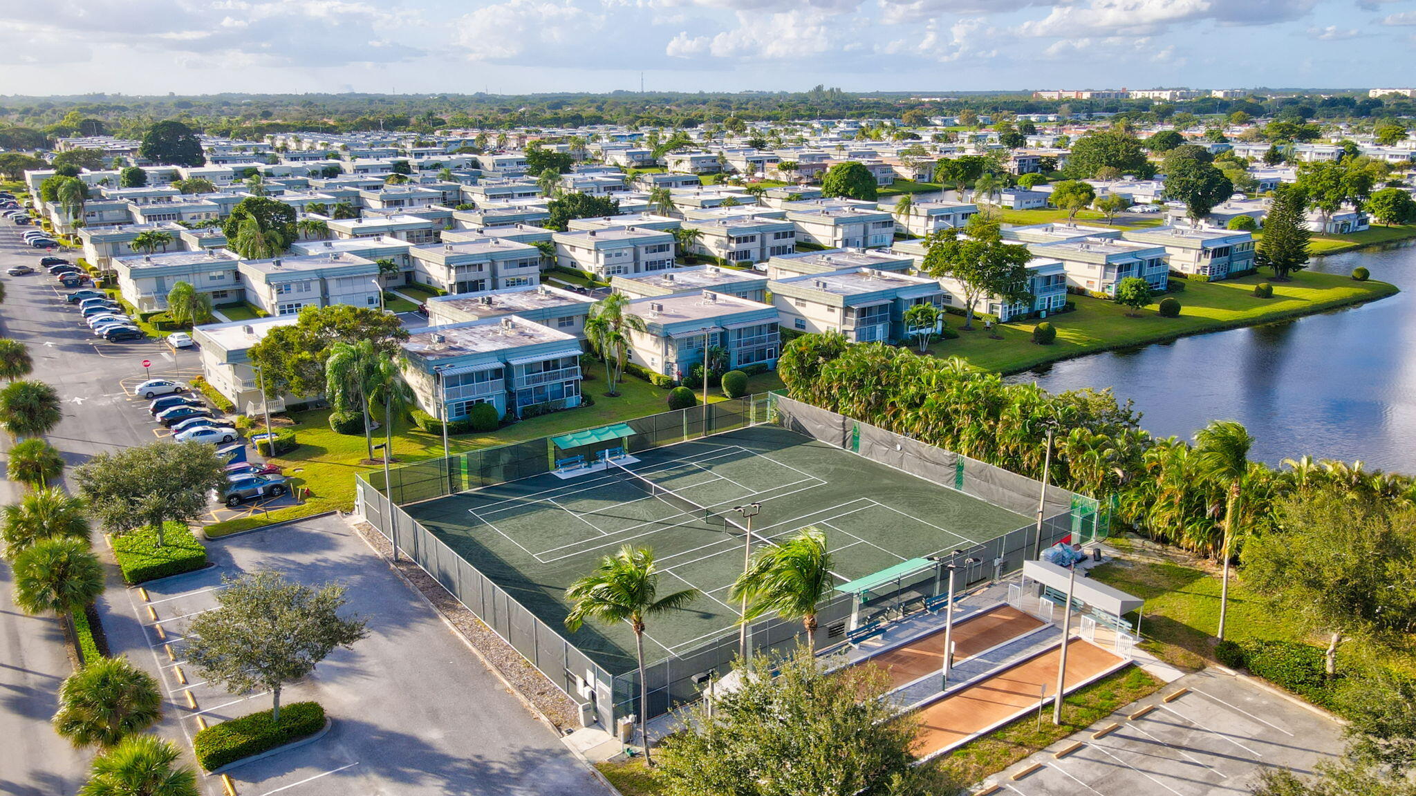 KINGS POINT FLANDERS CONDOS - Residential