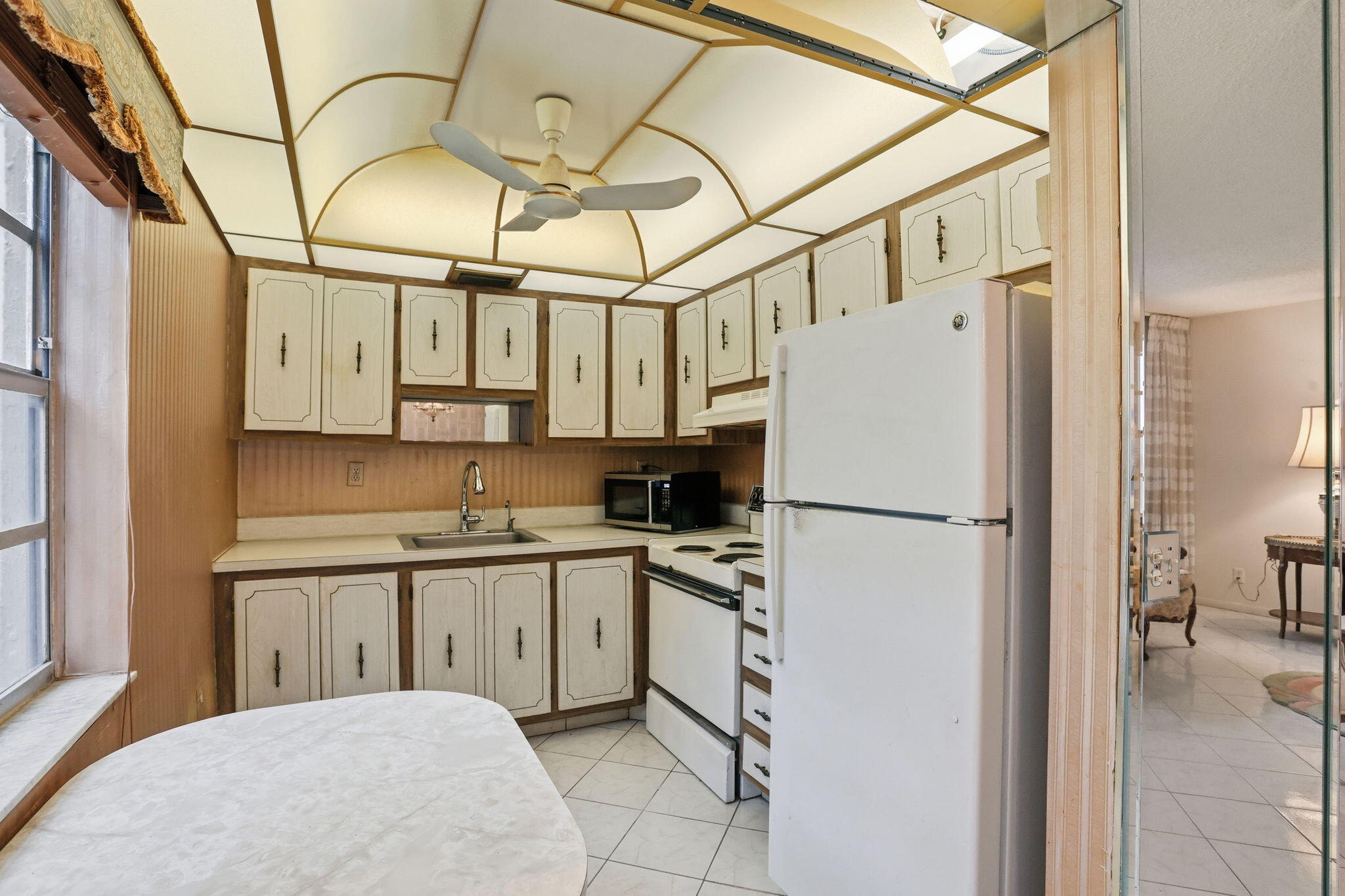 KINGS POINT FLANDERS CONDOS - Residential