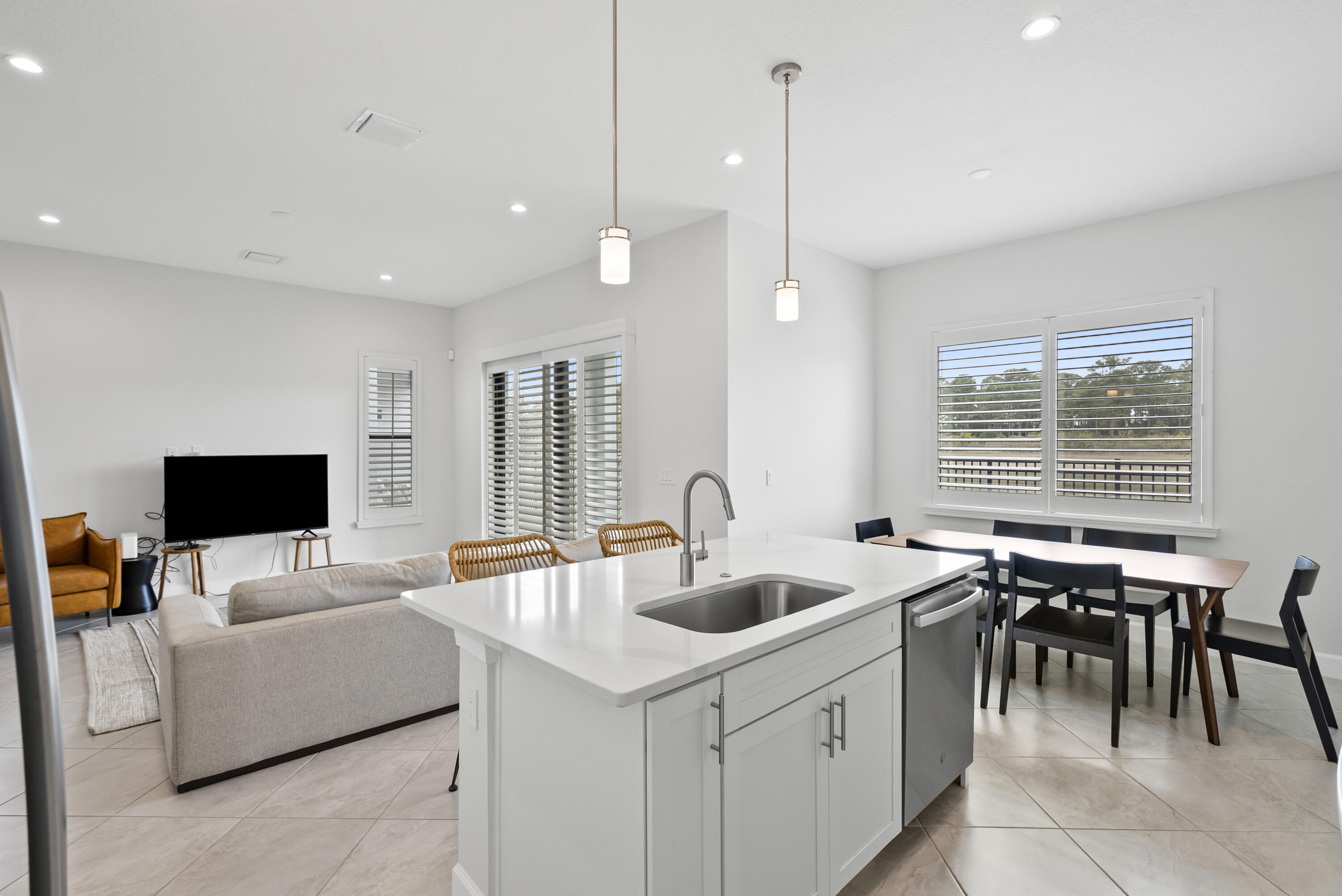 MAGNOLIA RIDGE OF PALM CITY PUD - Residential
