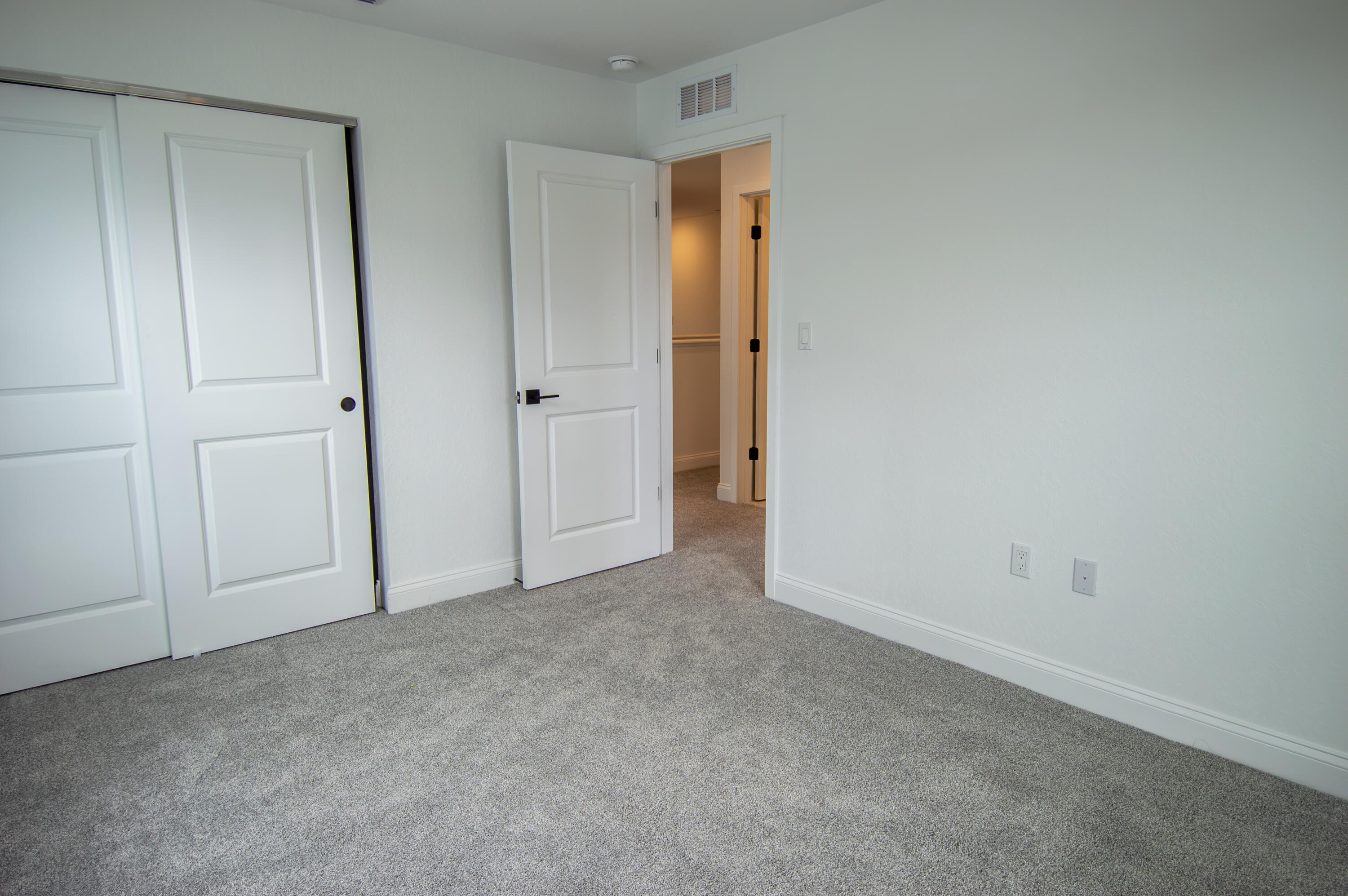 SALERNO RESERVE AT SHOWCASE PUD PHASE 2 - Residential Lease