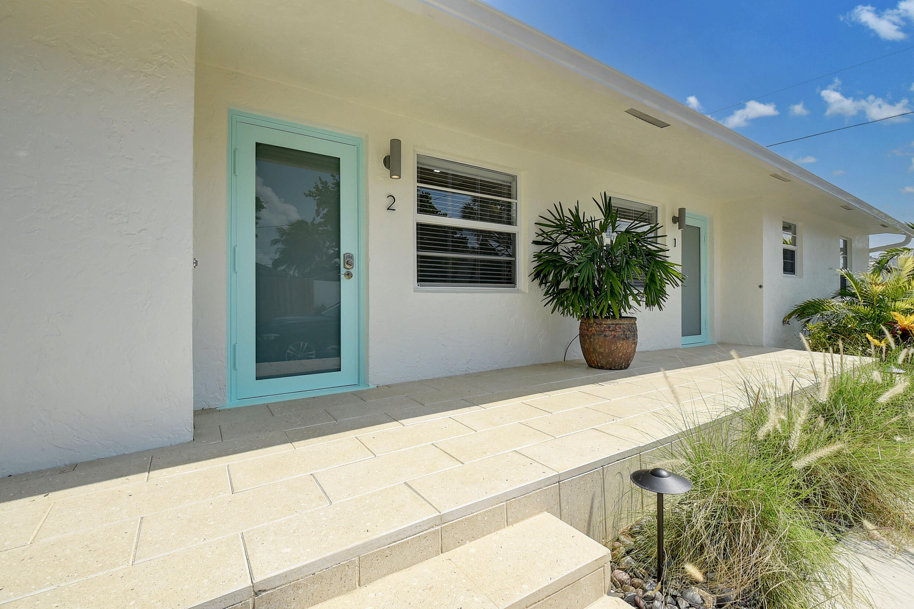 LAKE WORTH TOWN OF - Residential Income