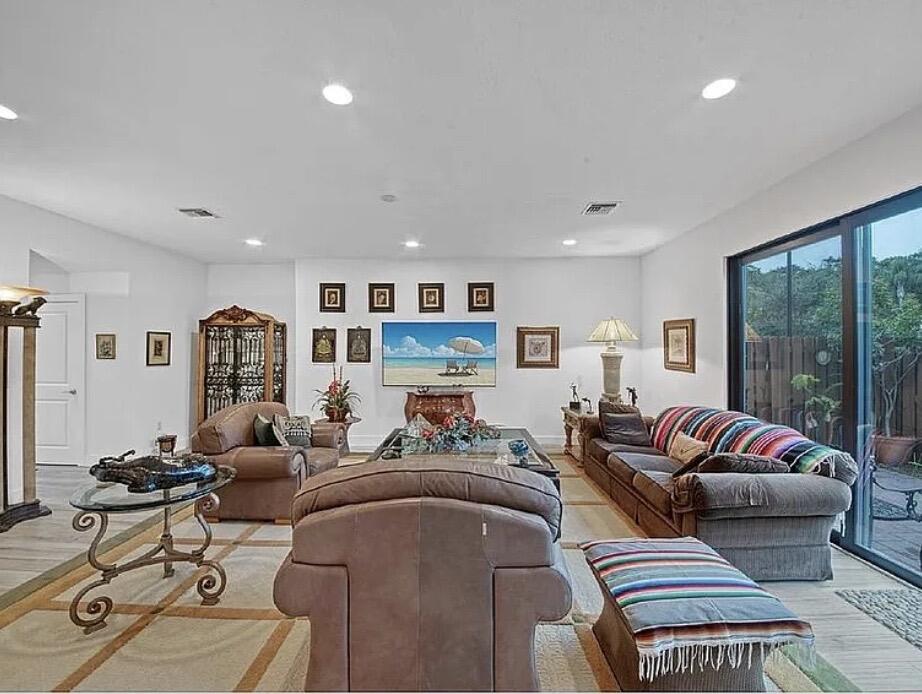 SANTA CATALINA - Residential