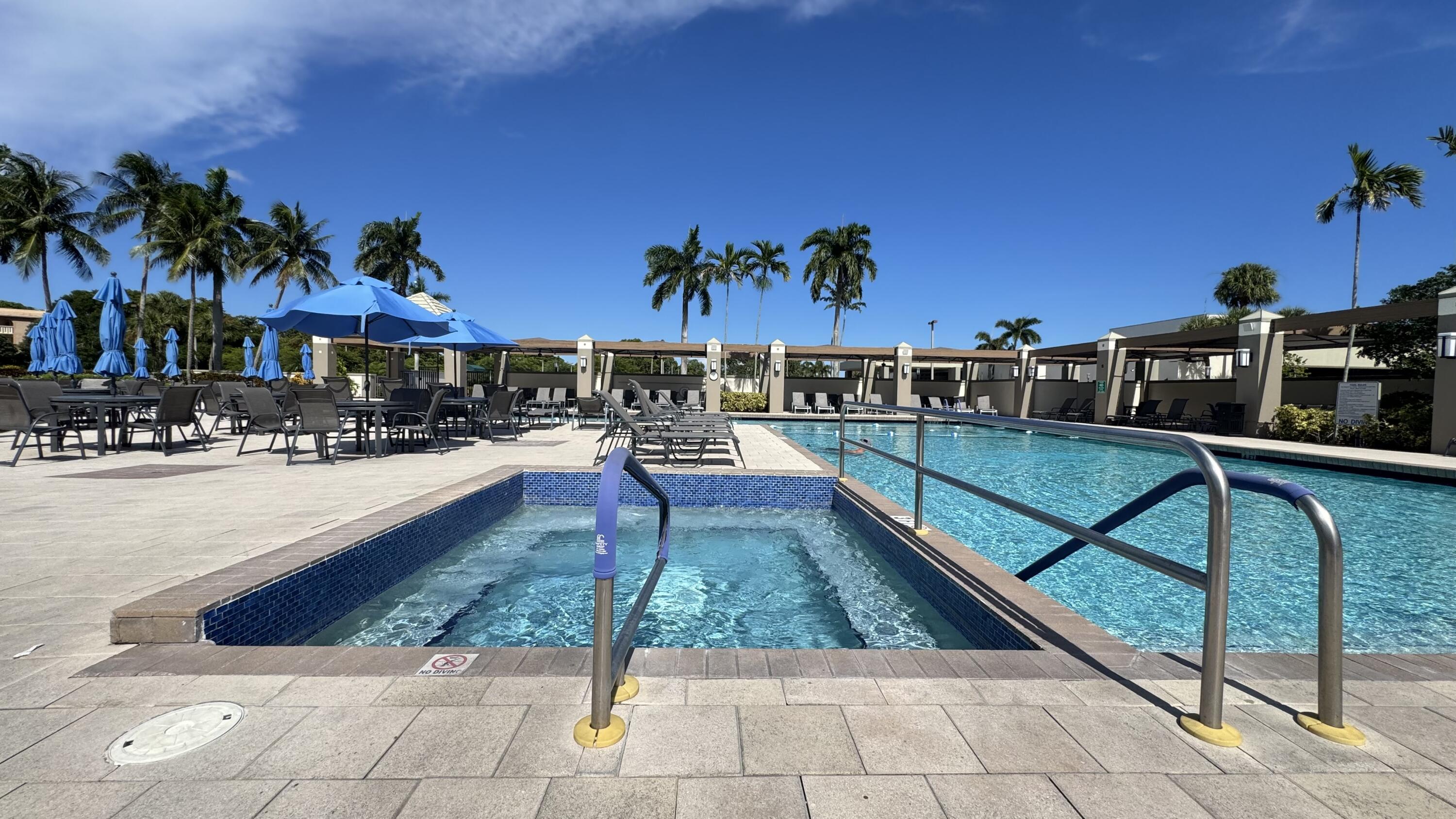 ELEUTHERA VILLAGE E CONDO - Residential
