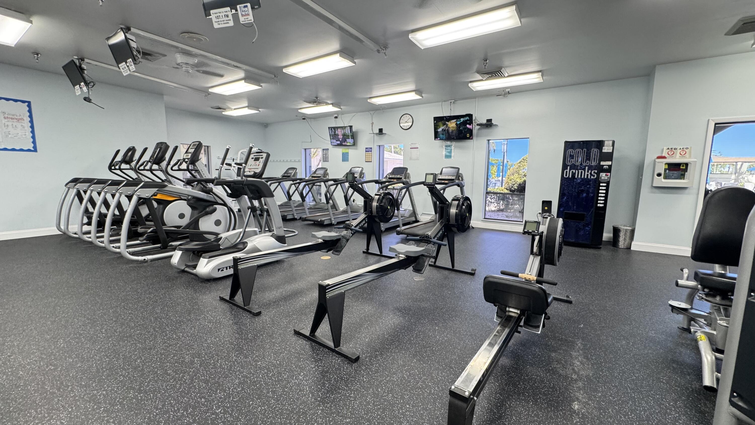 ELEUTHERA VILLAGE E CONDO - Residential