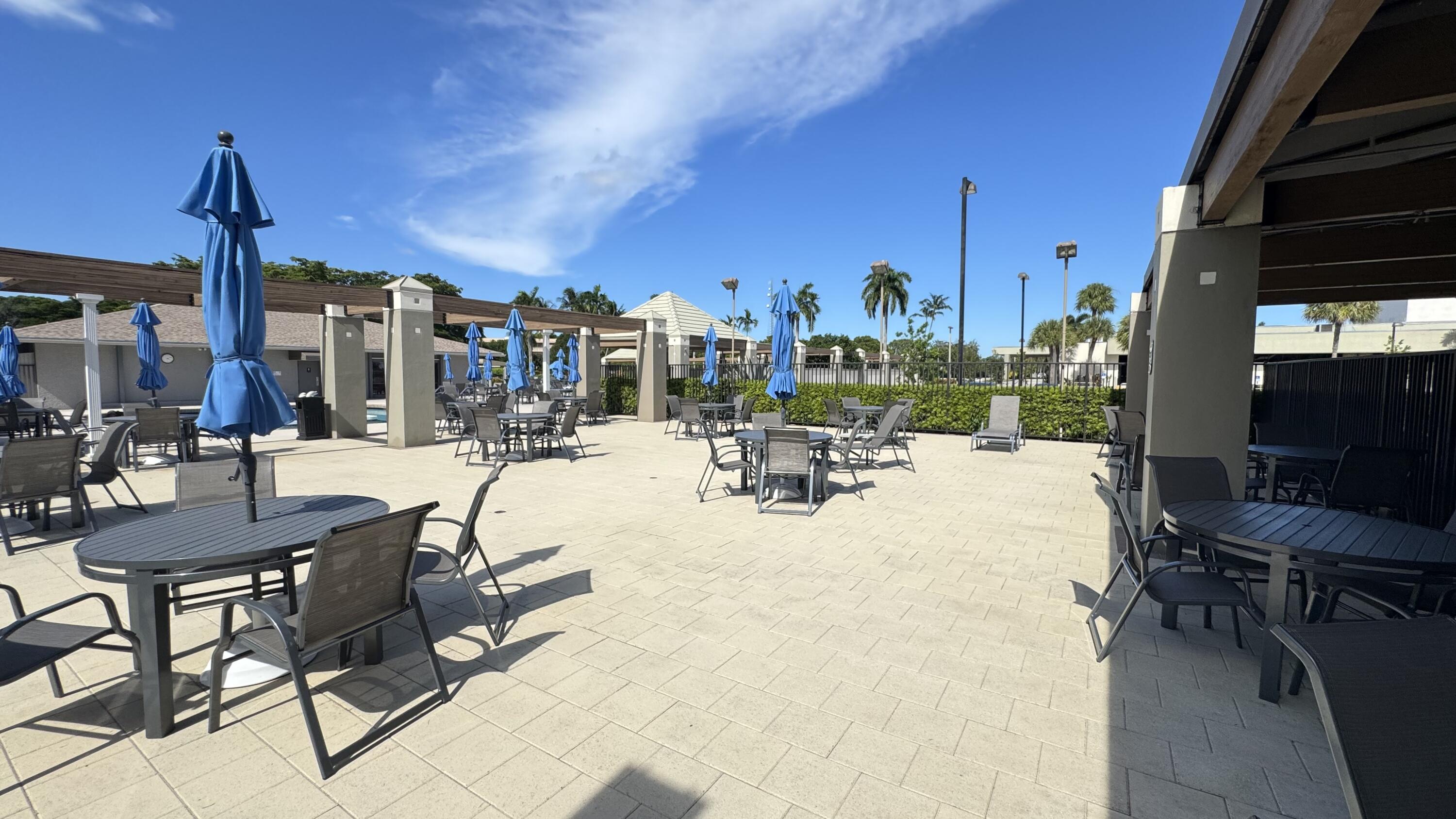 ELEUTHERA VILLAGE E CONDO - Residential