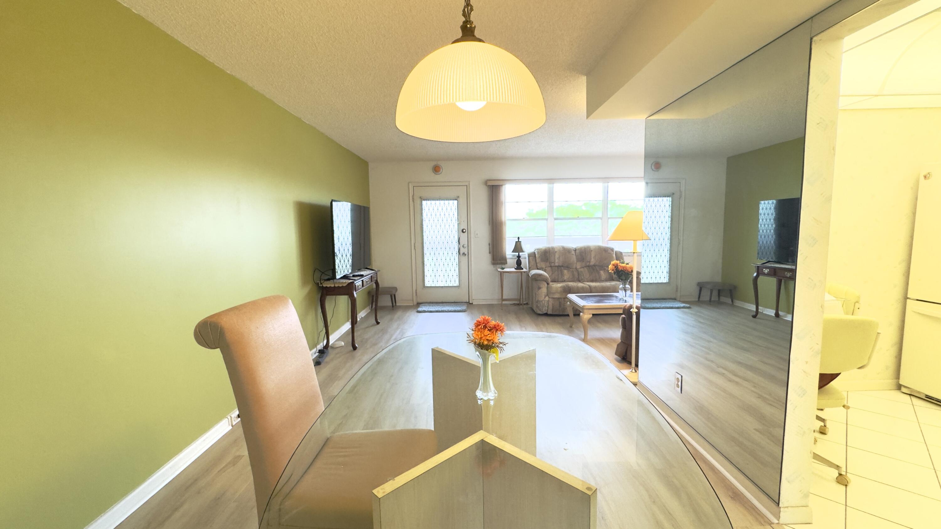 ELEUTHERA VILLAGE E CONDO - Residential