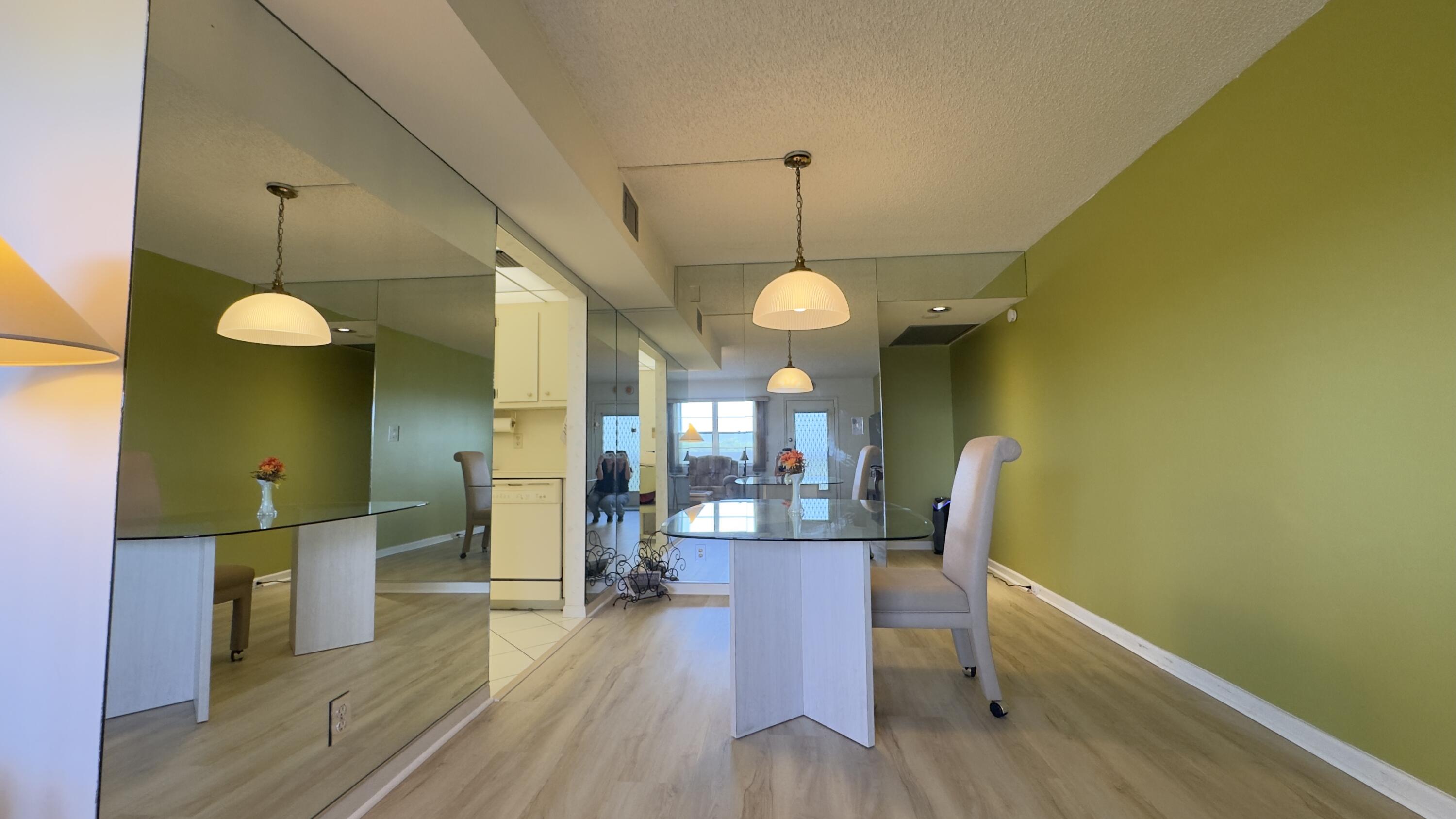 ELEUTHERA VILLAGE E CONDO - Residential