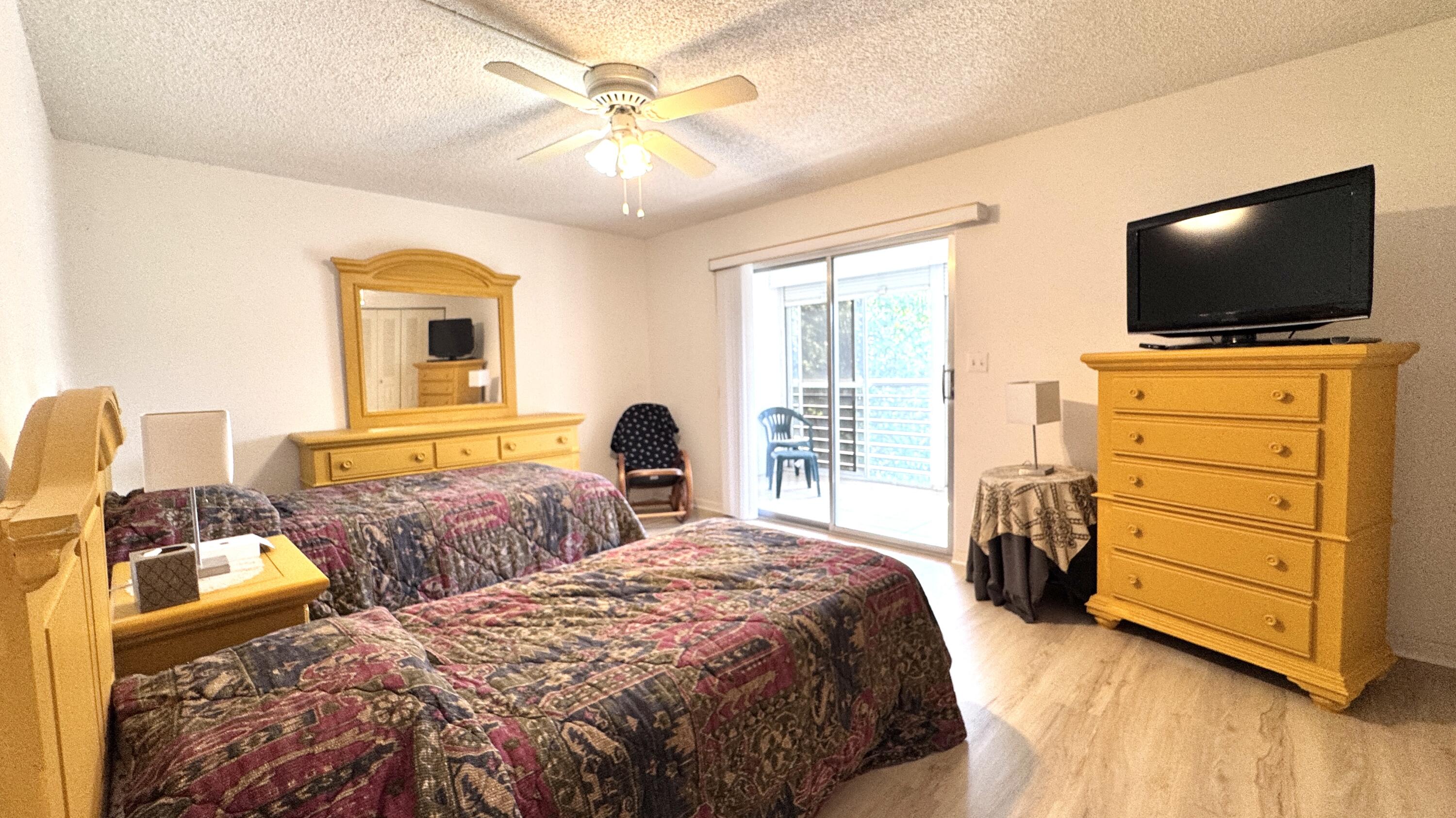 ELEUTHERA VILLAGE E CONDO - Residential