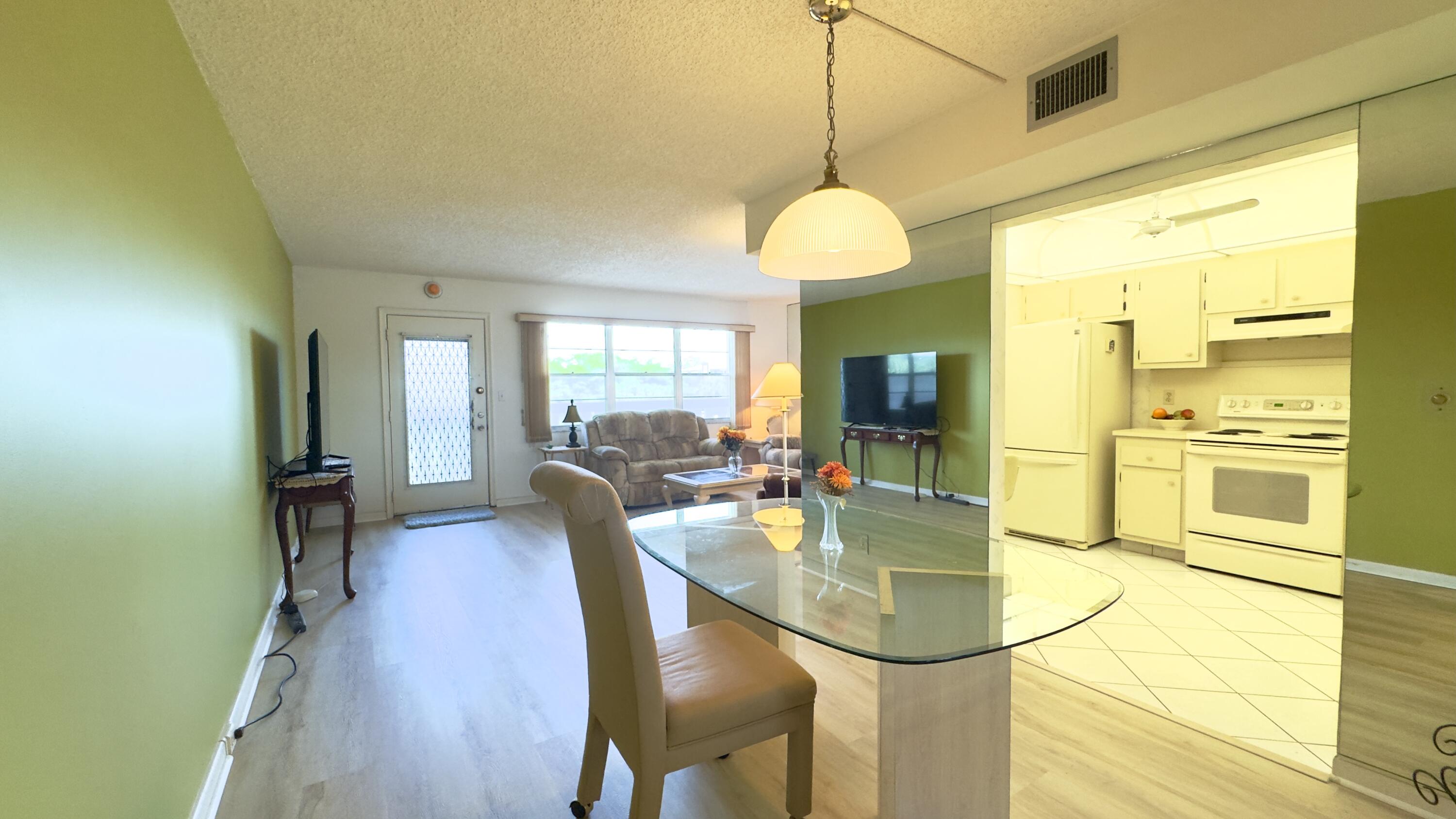 ELEUTHERA VILLAGE E CONDO - Residential