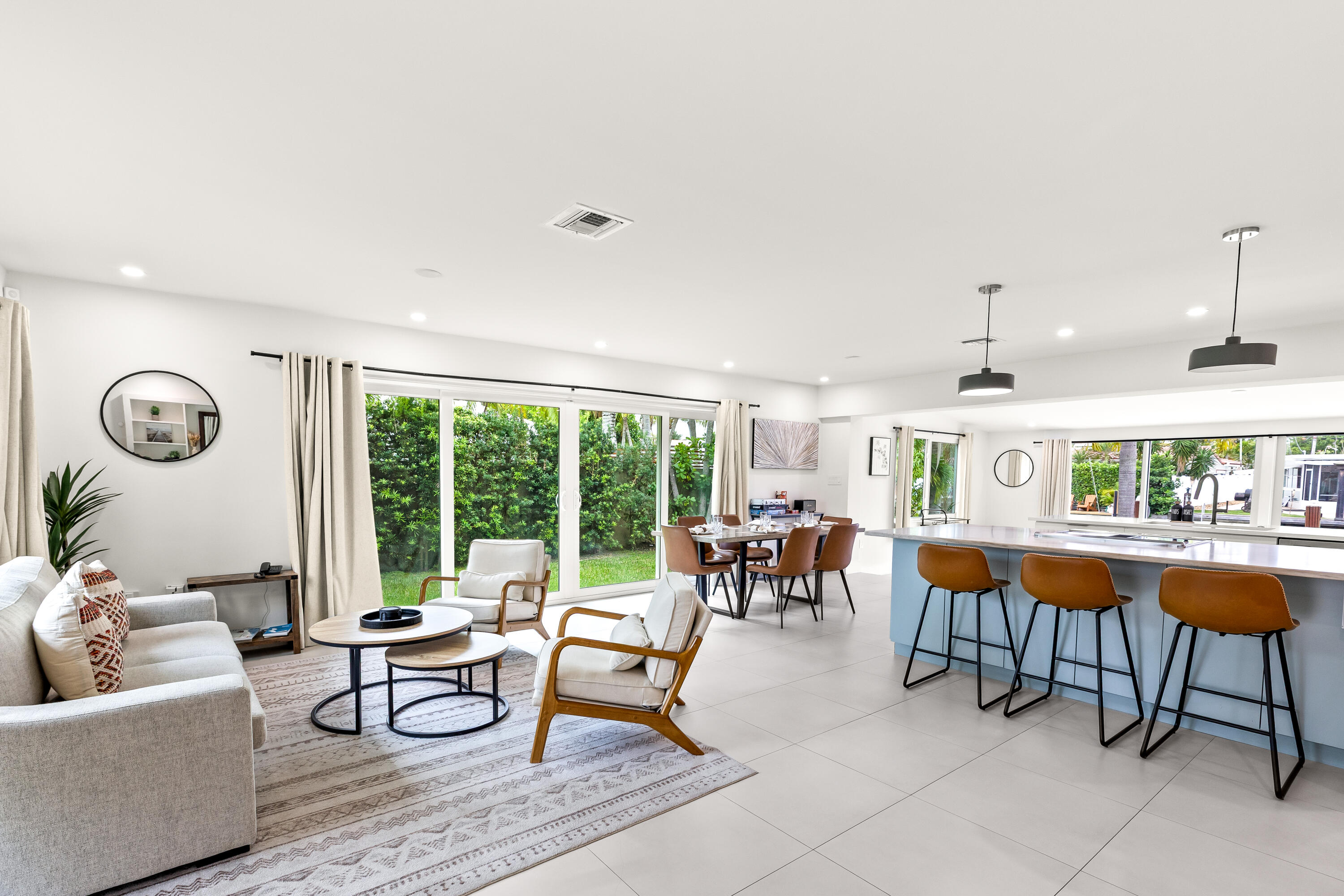 MIDDLE RIVER MANOR - Residential