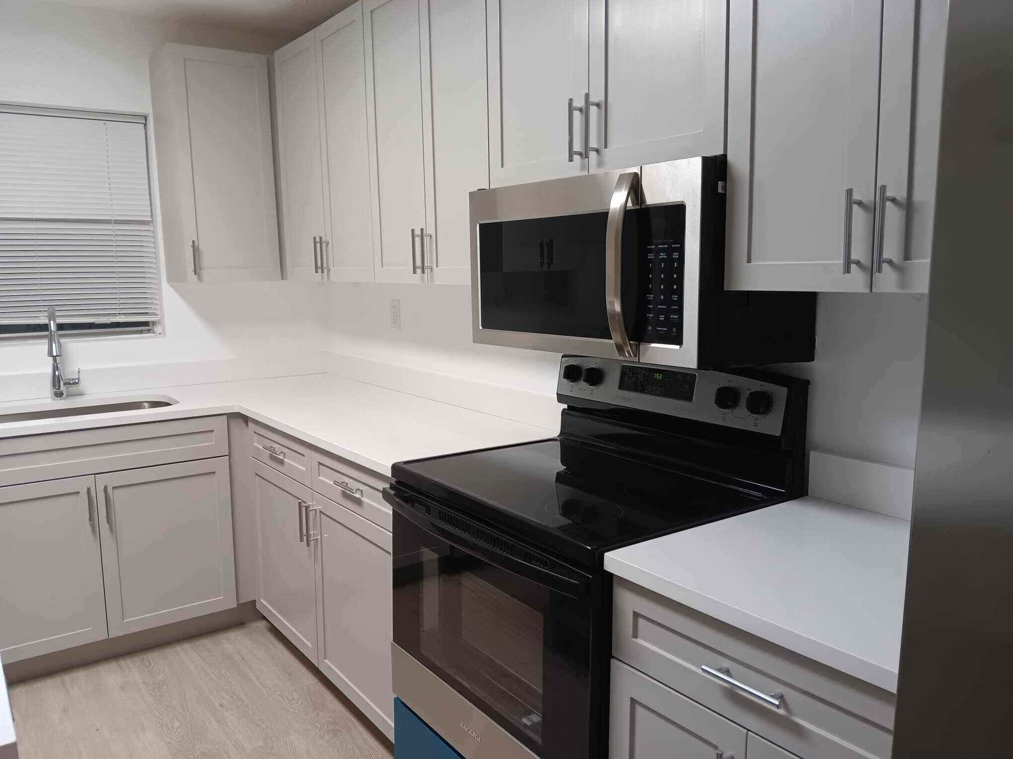 WOODSIDE ARMS CONDO - Residential