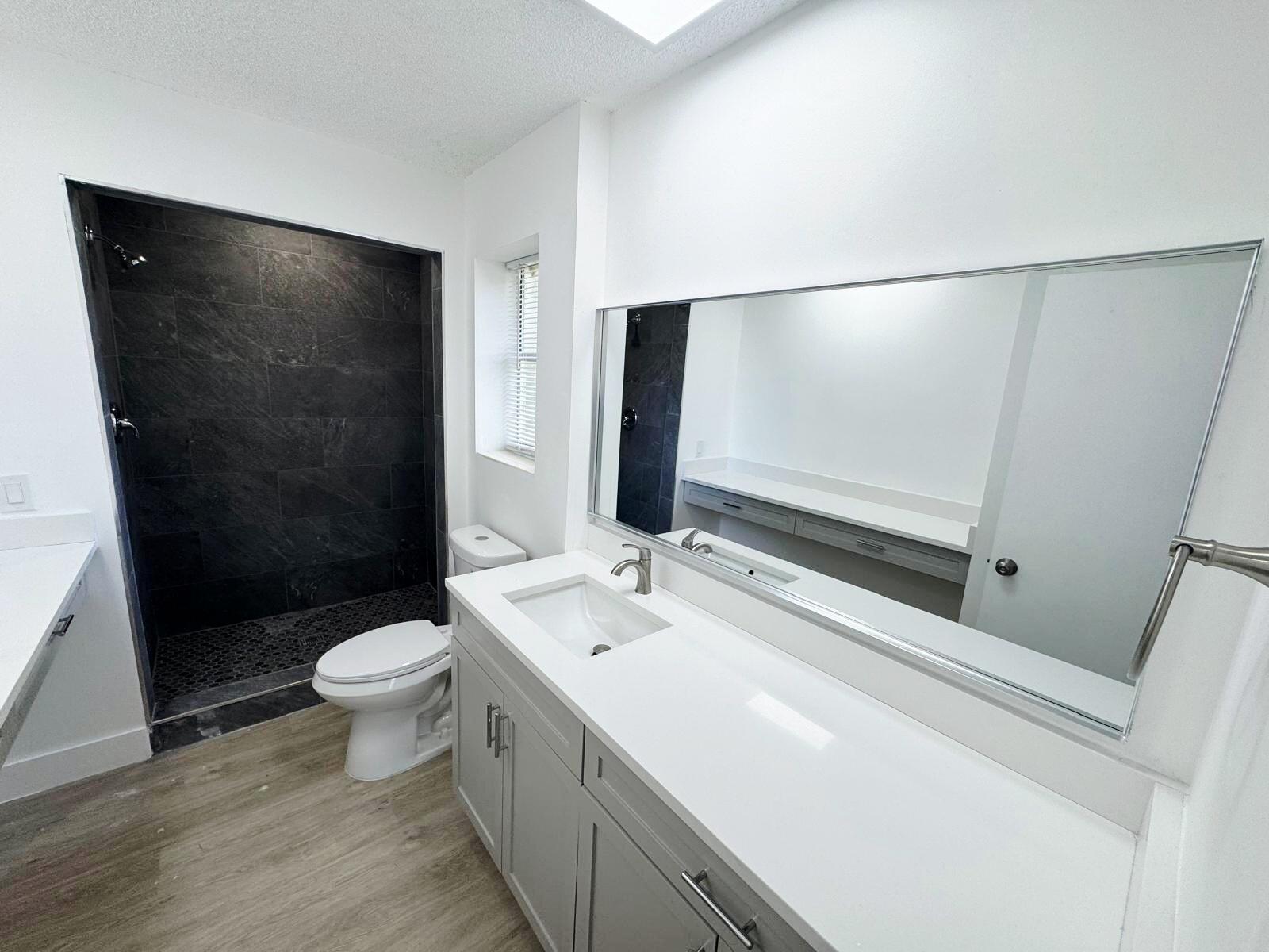 WOODSIDE ARMS CONDO - Residential