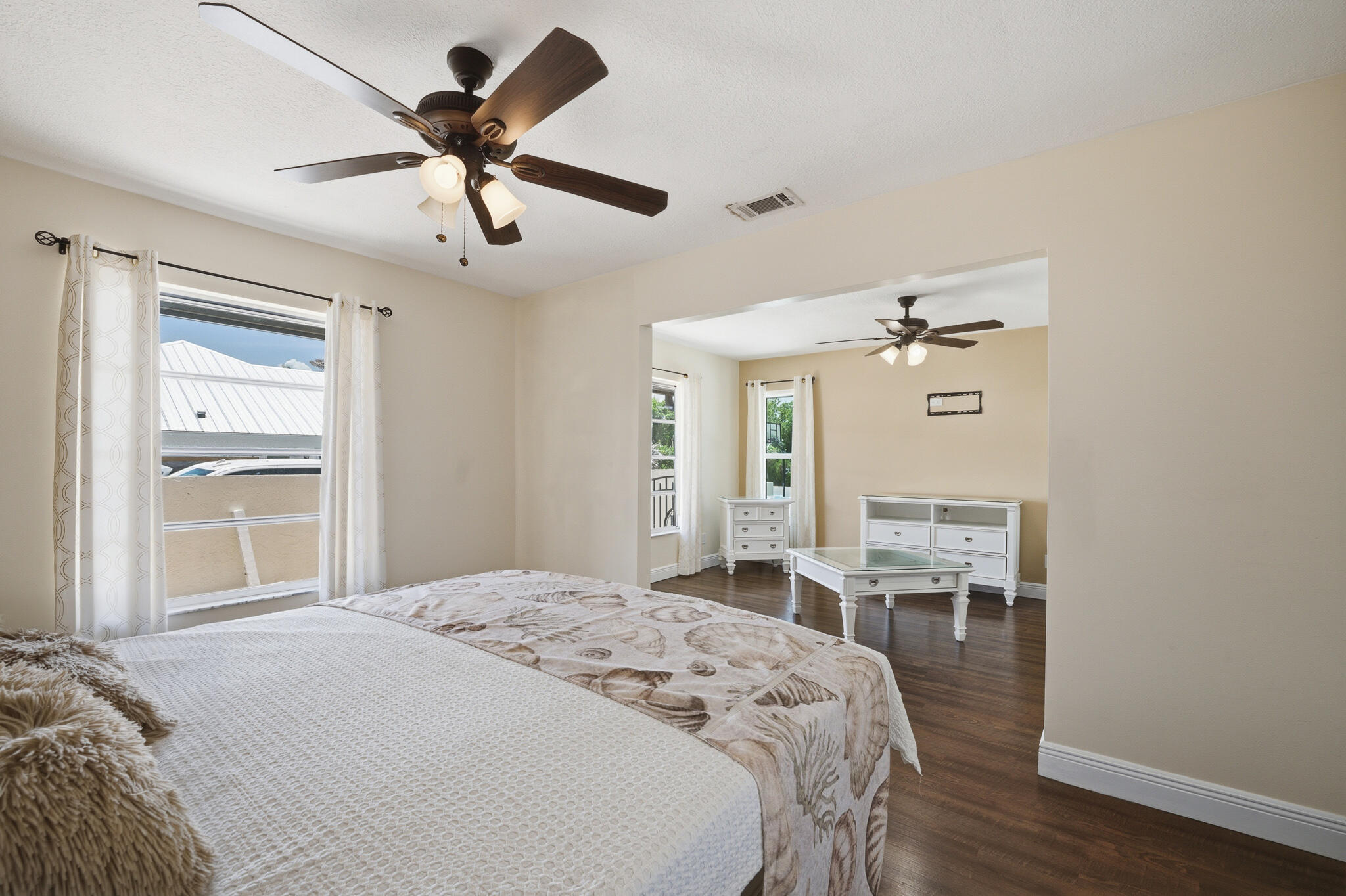 B L STEINBERG DEVELOPMENT - Residential