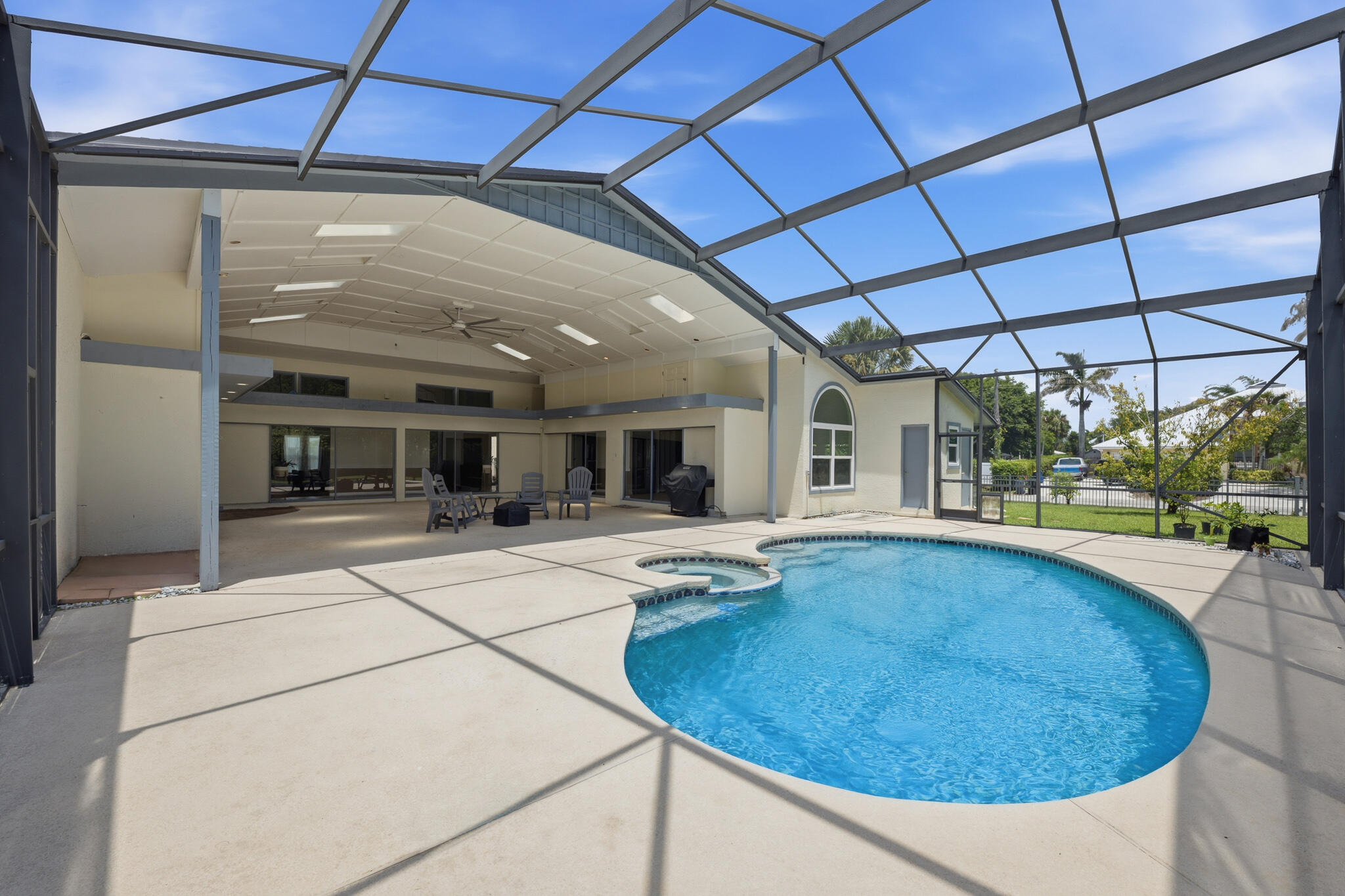 B L STEINBERG DEVELOPMENT - Residential
