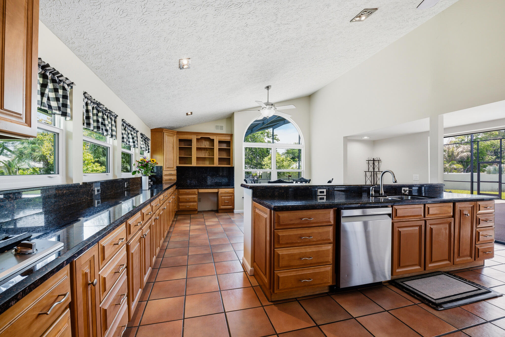 B L STEINBERG DEVELOPMENT - Residential
