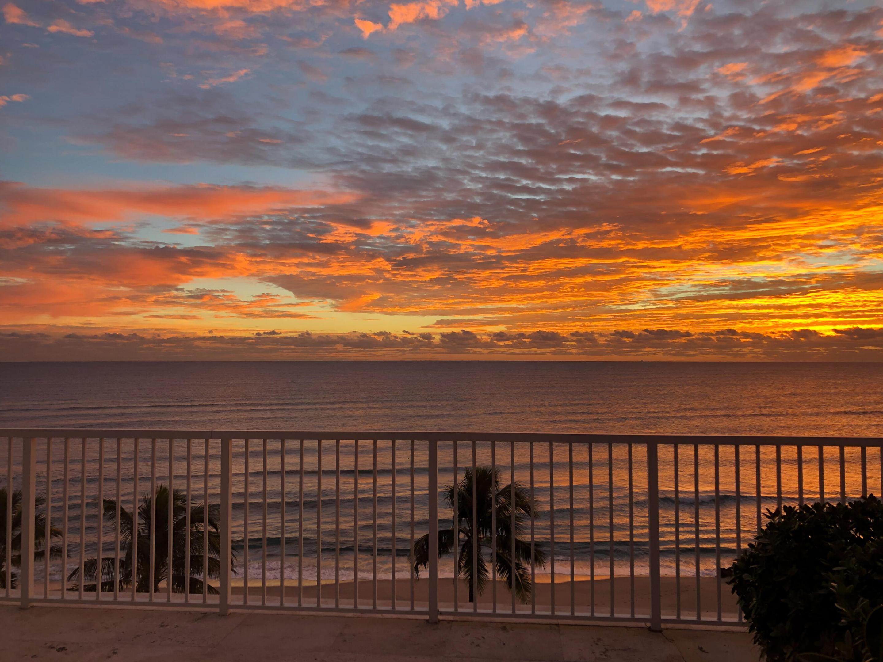 FOUR HUNDRED SO OCEAN BLVD CONDO - Residential