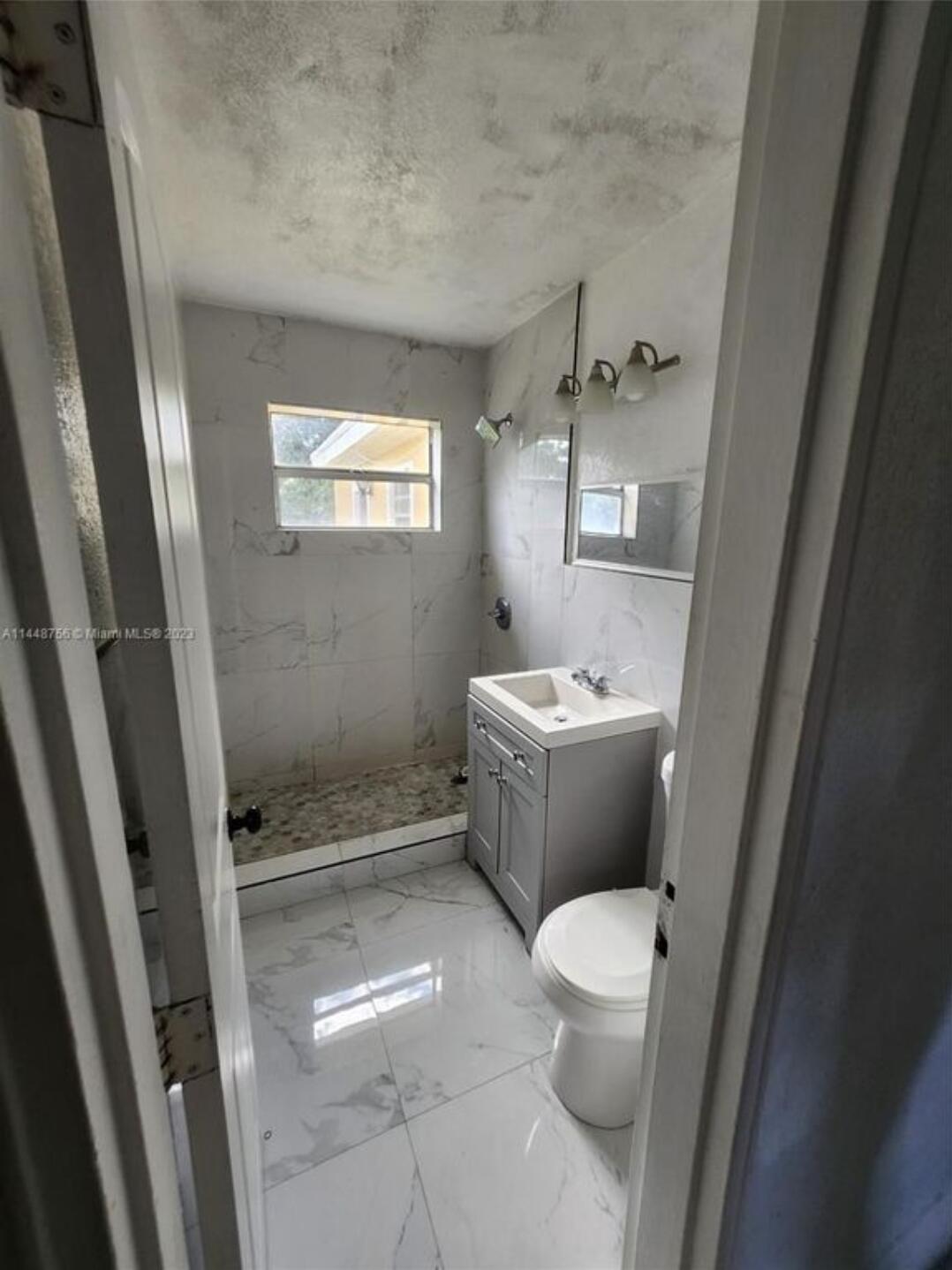BOULEVARD HEIGHTS SEC 4 - Residential Lease