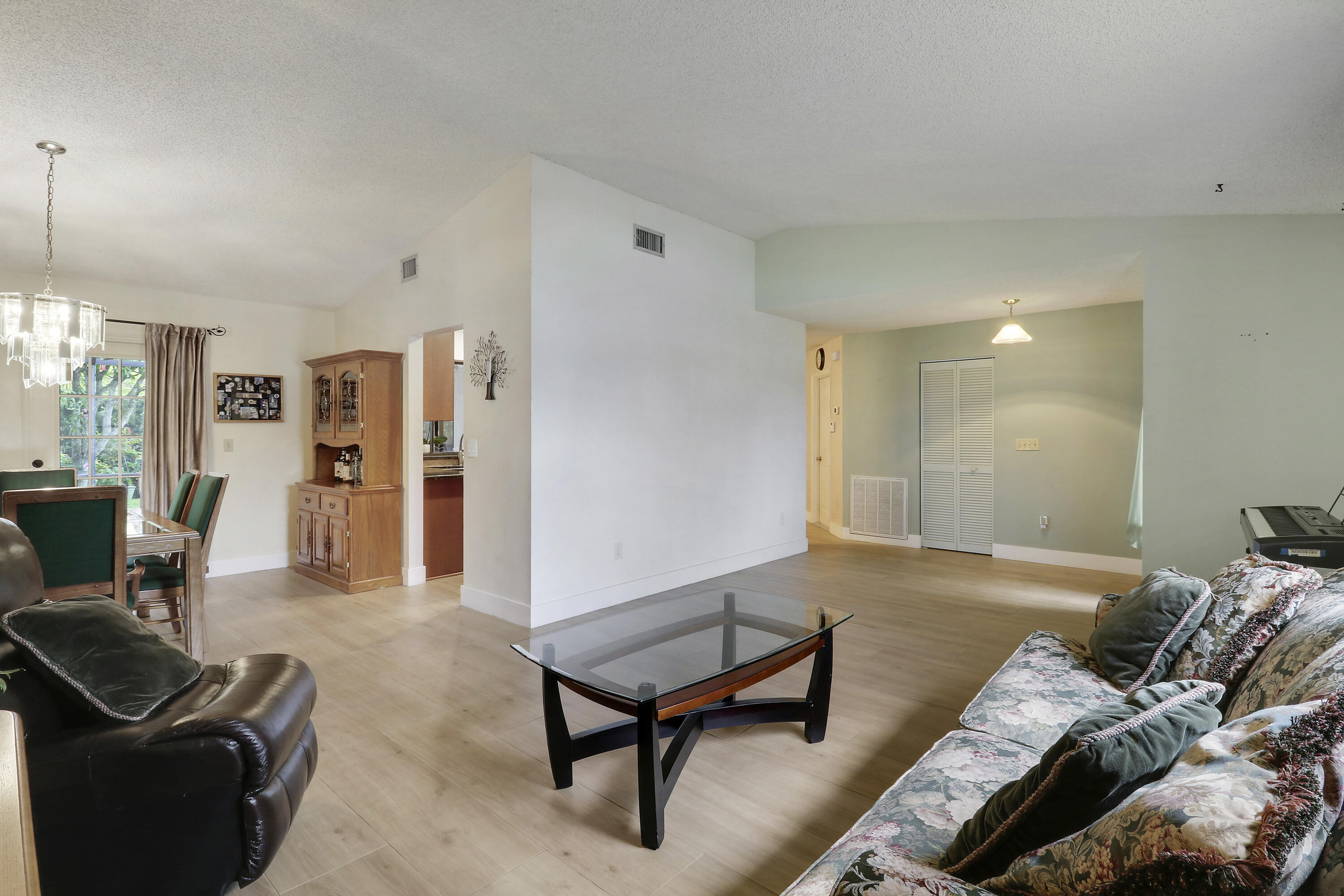 WAVERLY HUNDRED - Residential