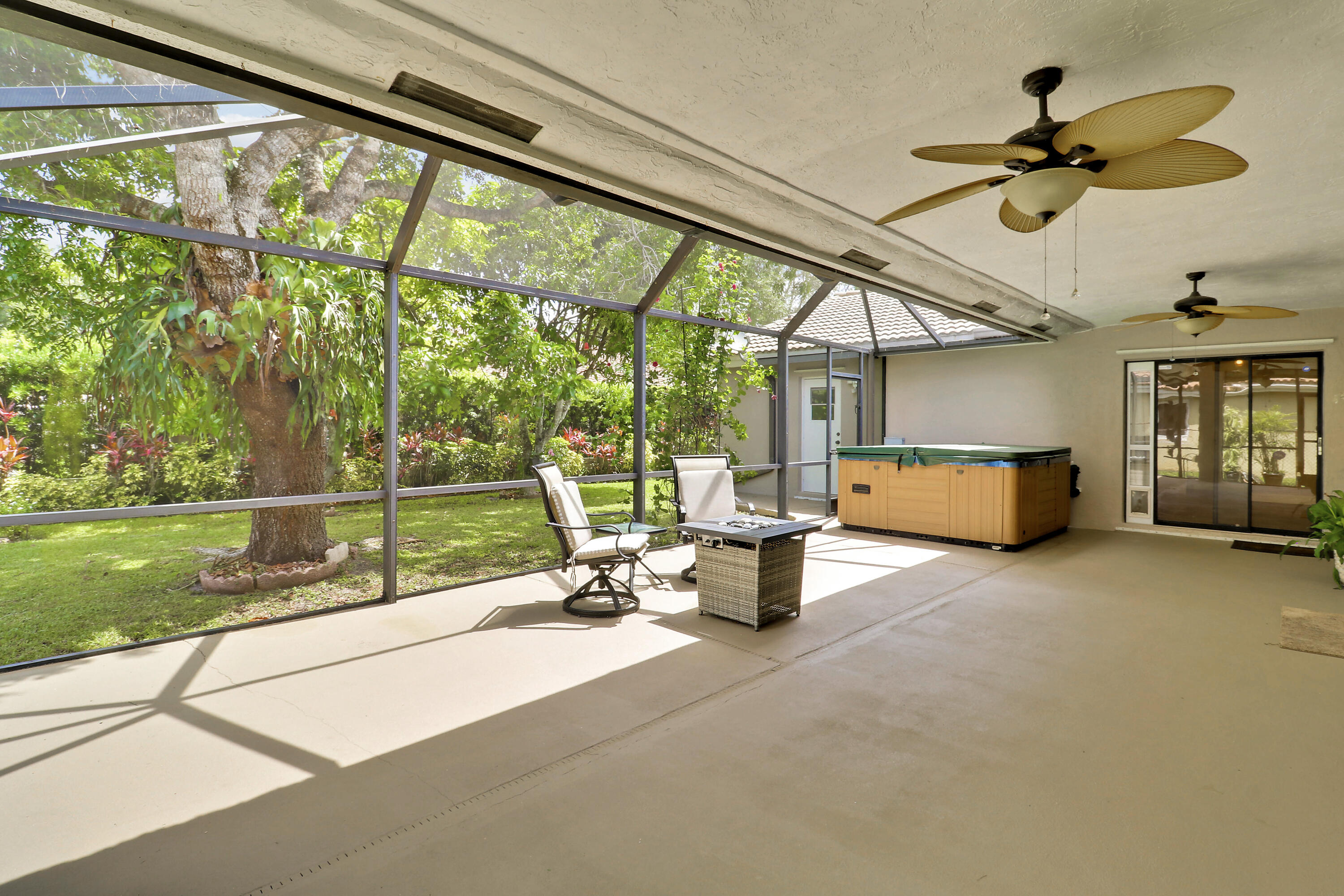 WAVERLY HUNDRED - Residential