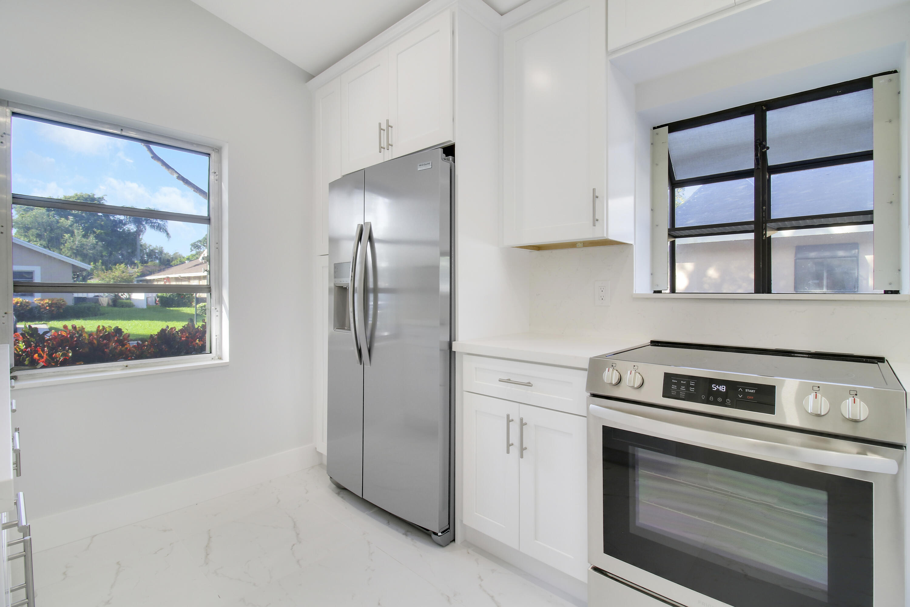 WHISPER WALK SEC C CONDO - Residential