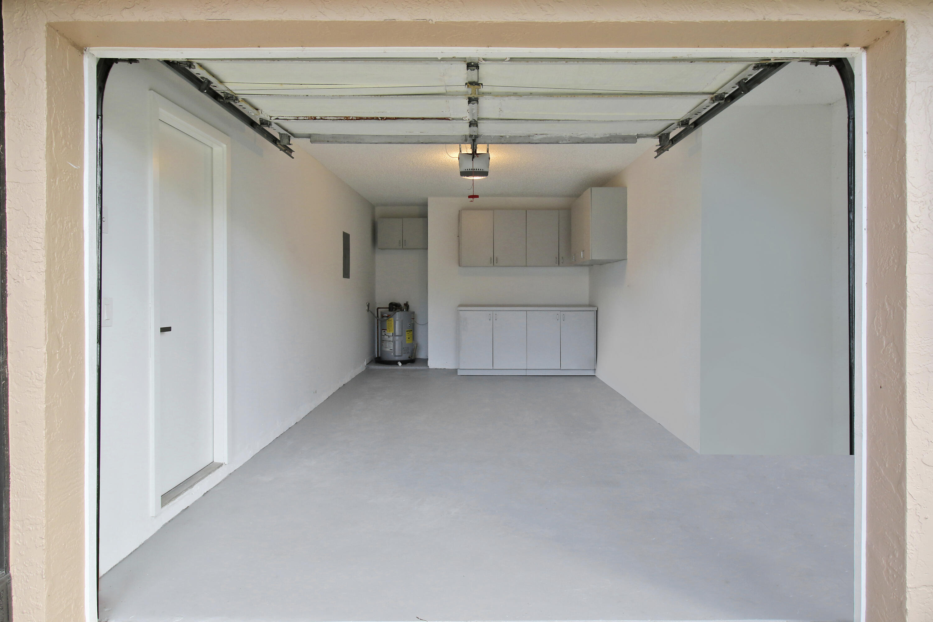 WHISPER WALK SEC C CONDO - Residential