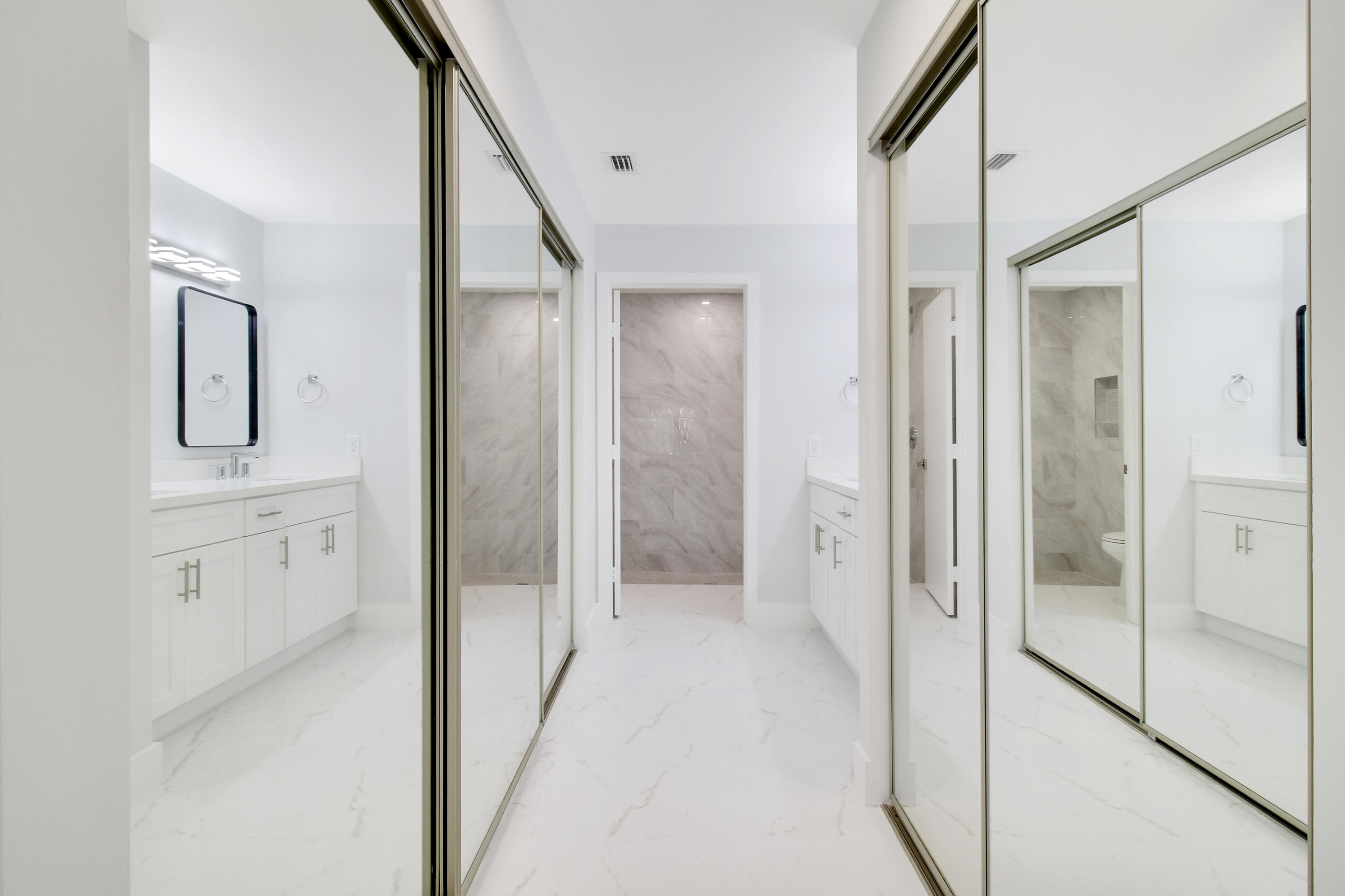 WHISPER WALK SEC C CONDO - Residential