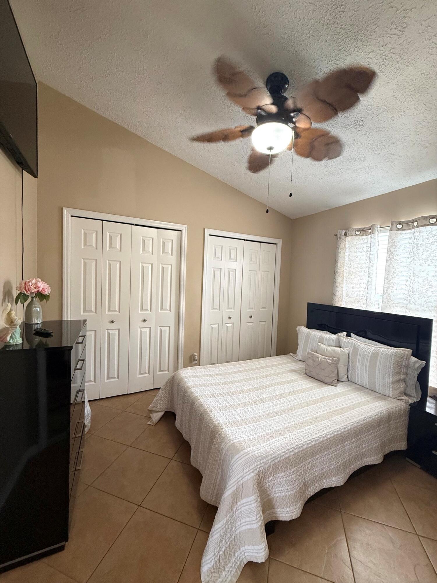 PORT ST LUCIE SECTION 40 - Residential