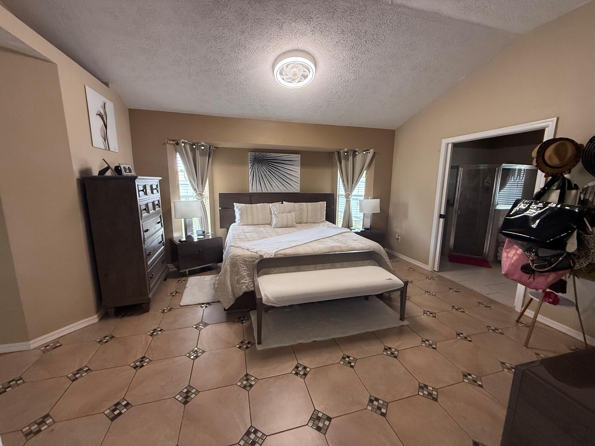 PORT ST LUCIE SECTION 40 - Residential