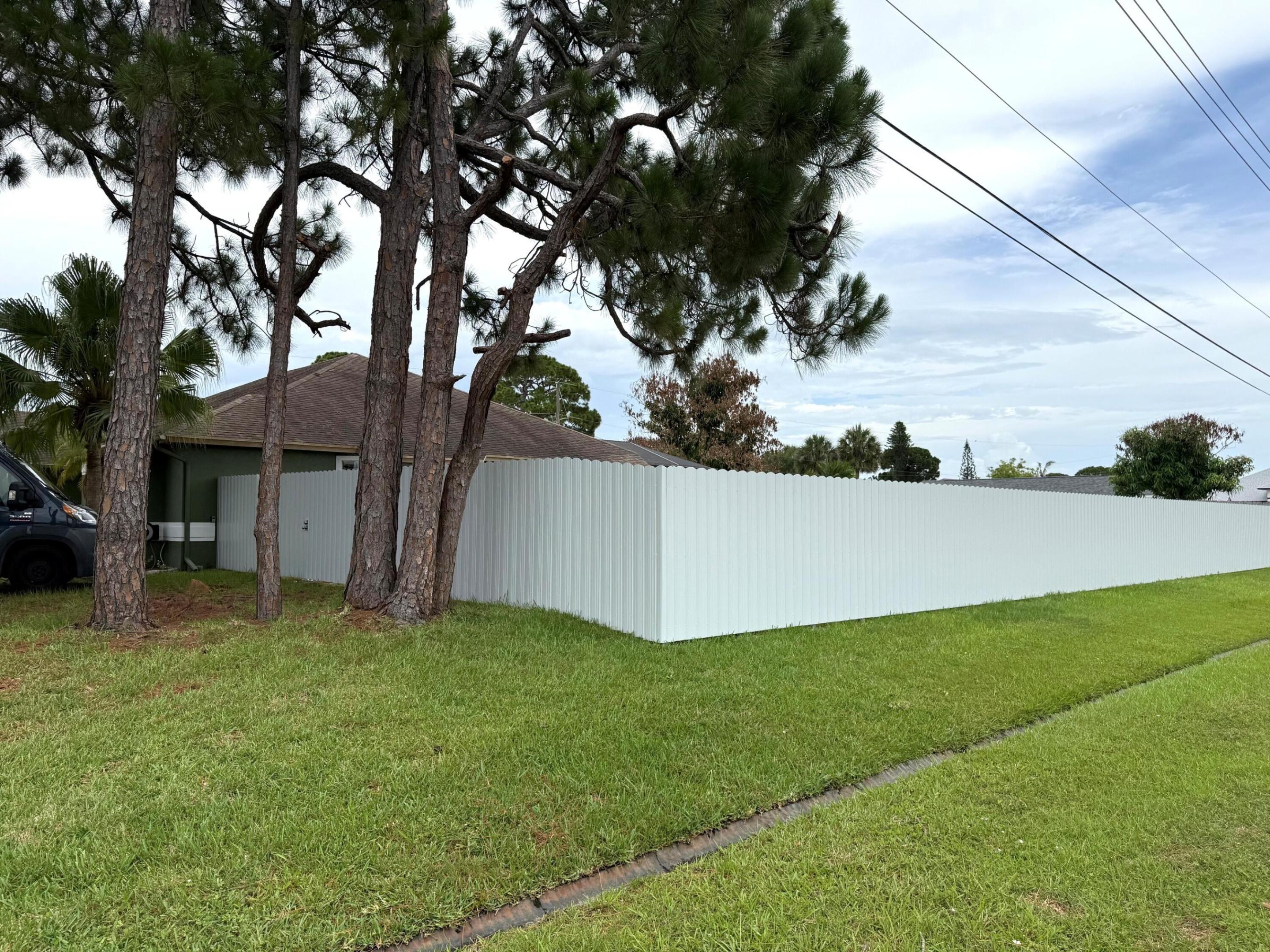 PORT ST LUCIE SECTION 40 - Residential