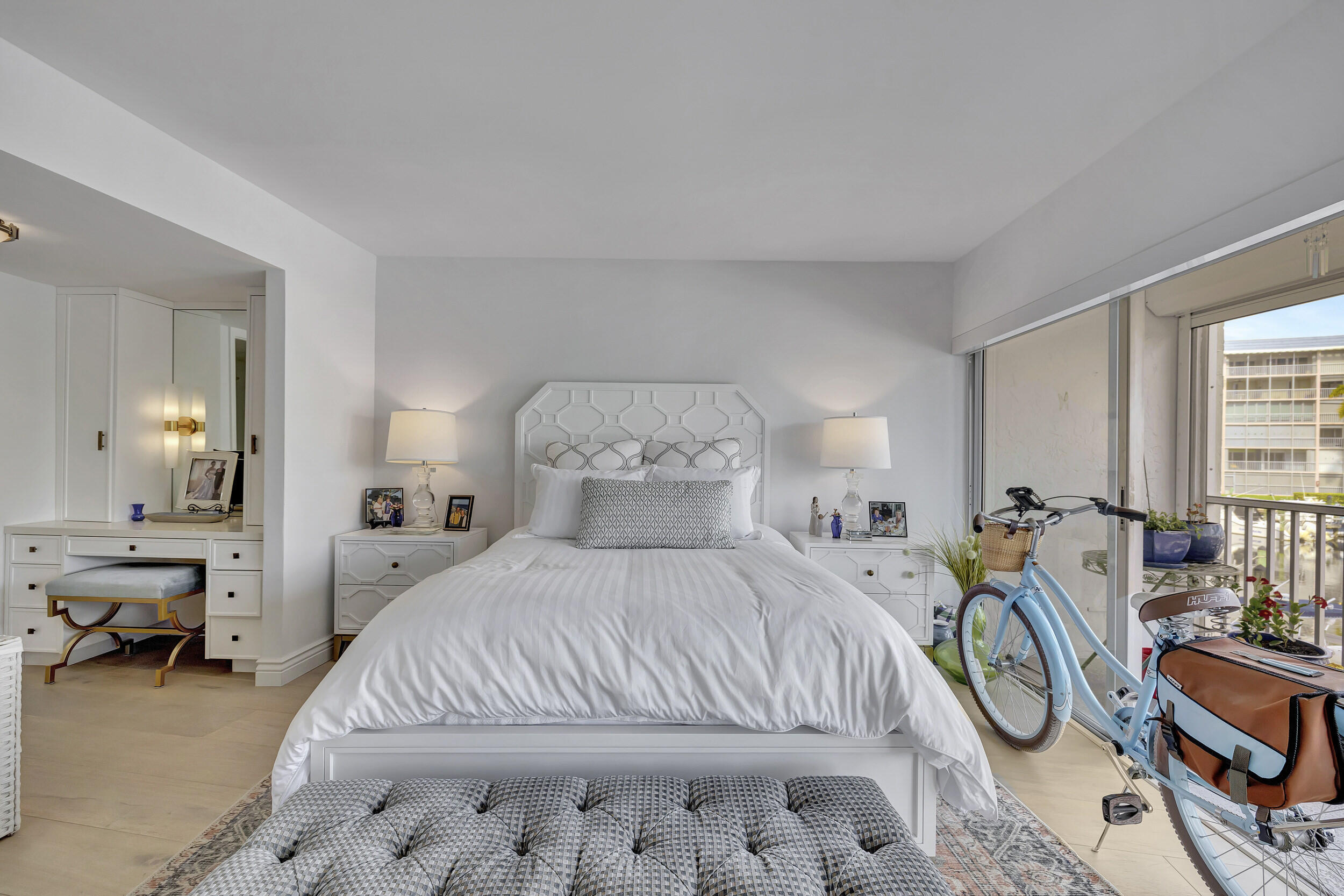 HILLSBORO COVE CONDO - Residential