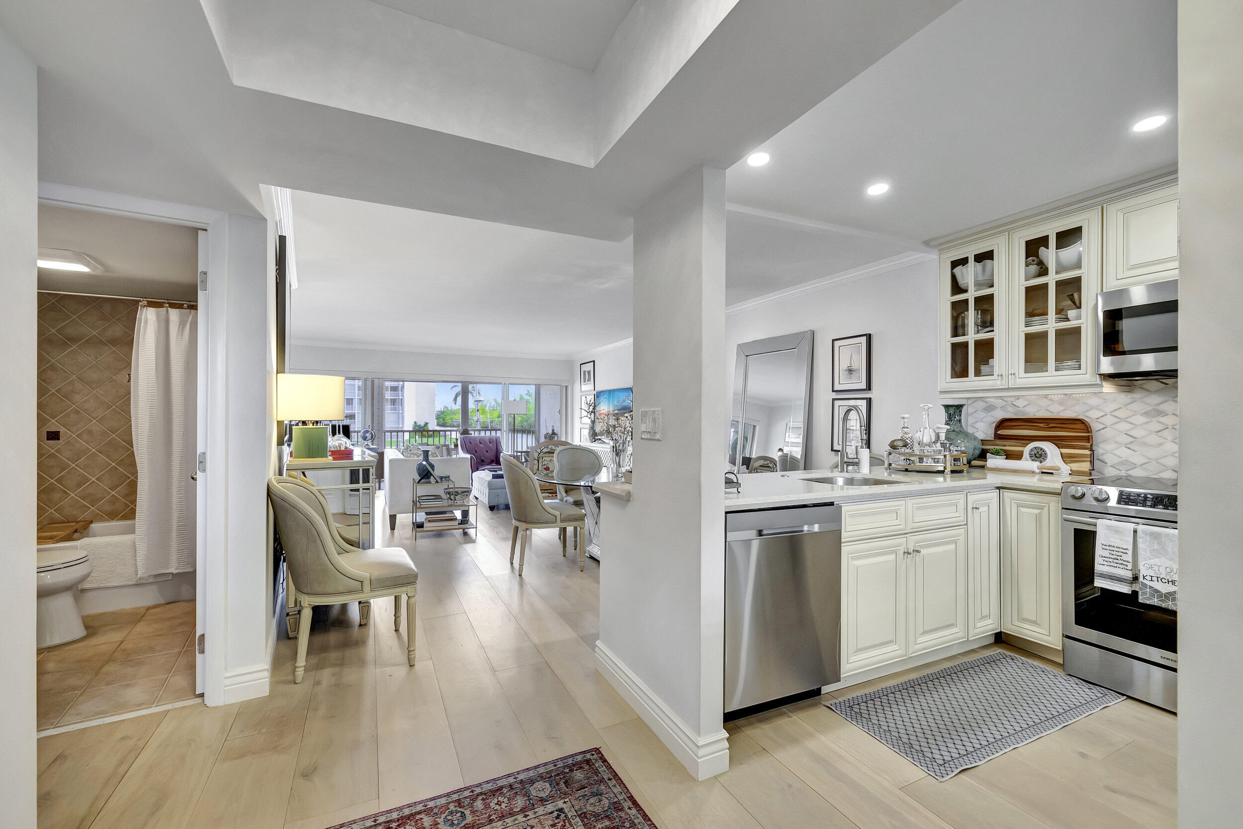 HILLSBORO COVE CONDO - Residential
