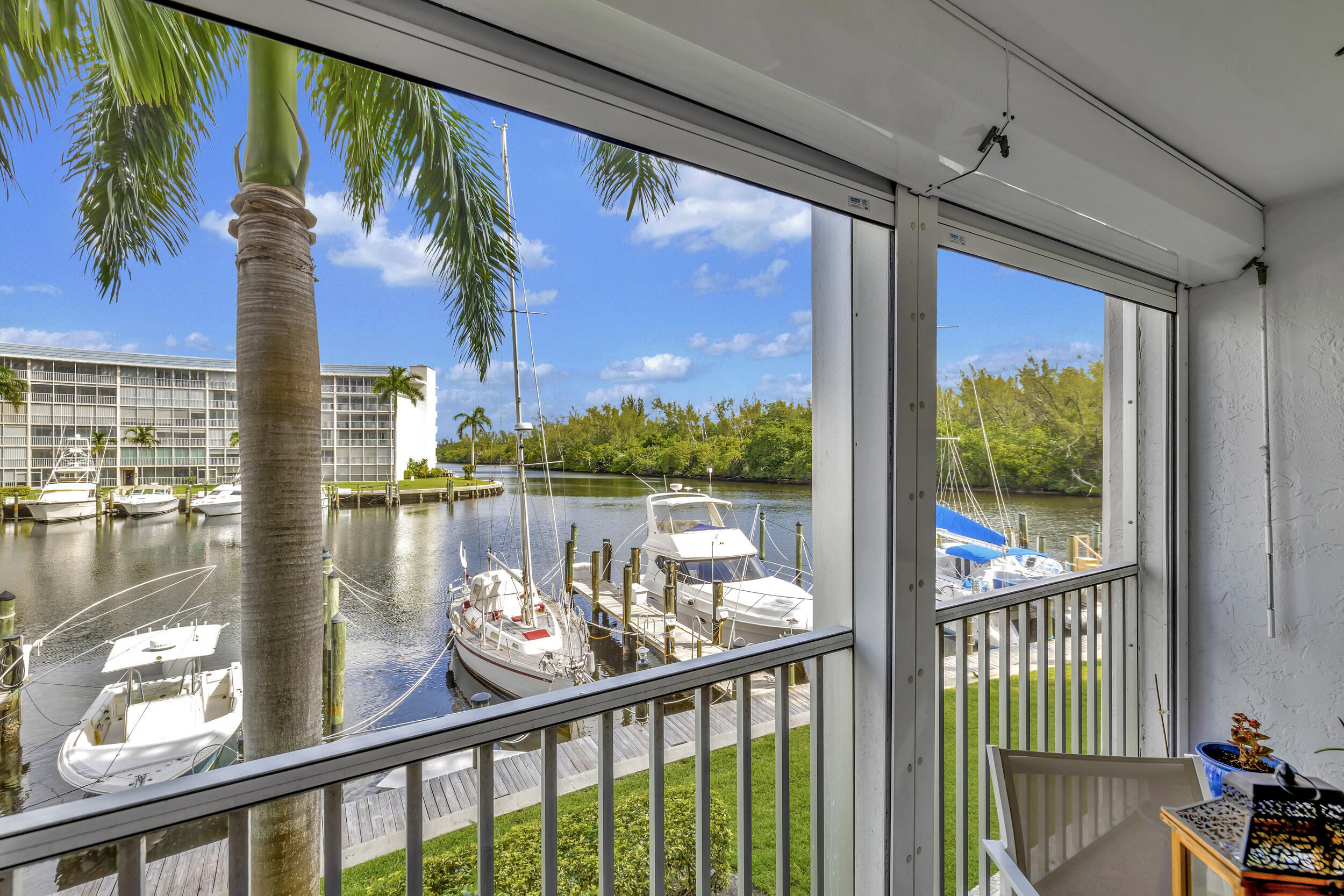 HILLSBORO COVE CONDO - Residential