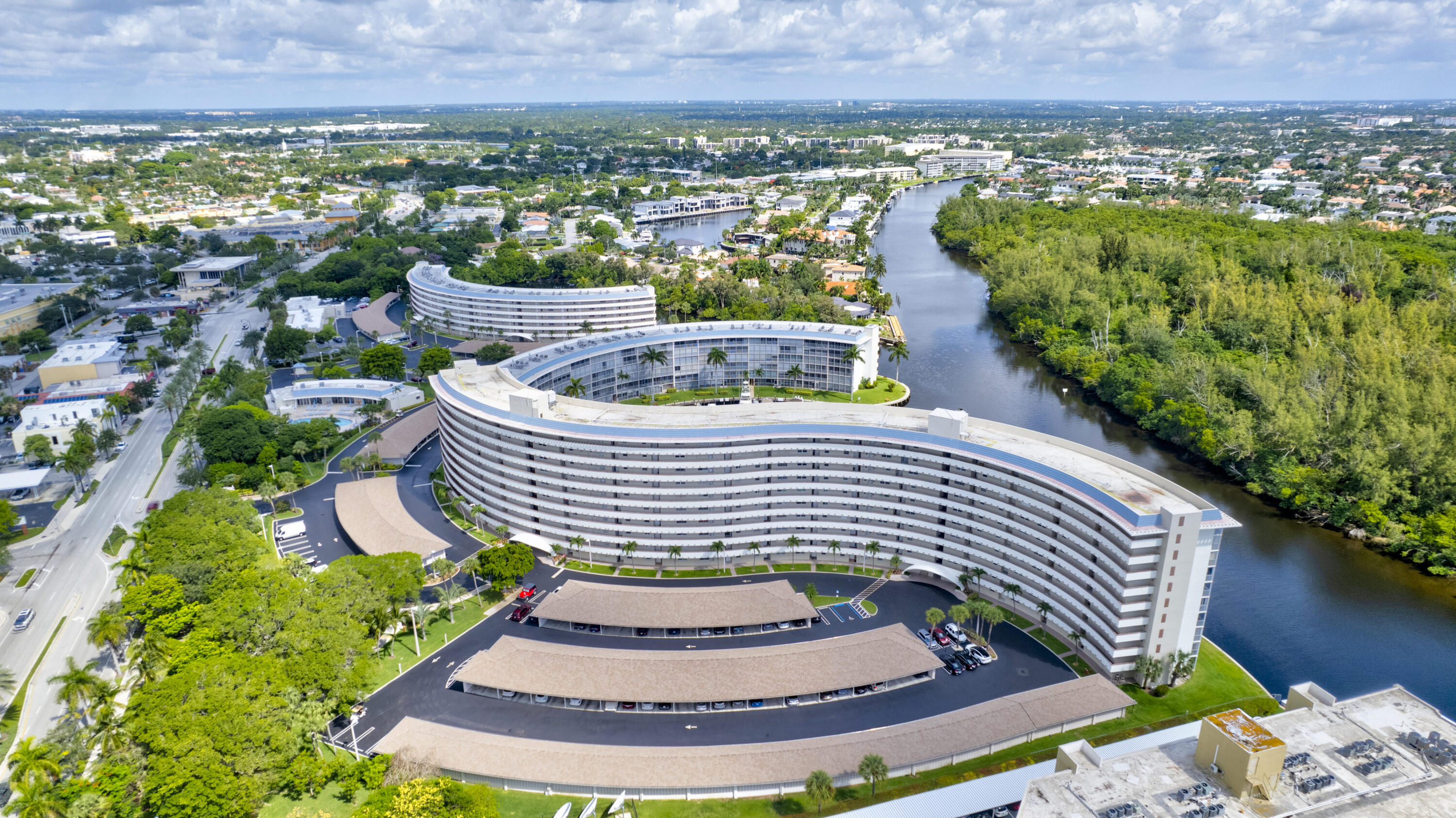 HILLSBORO COVE CONDO - Residential