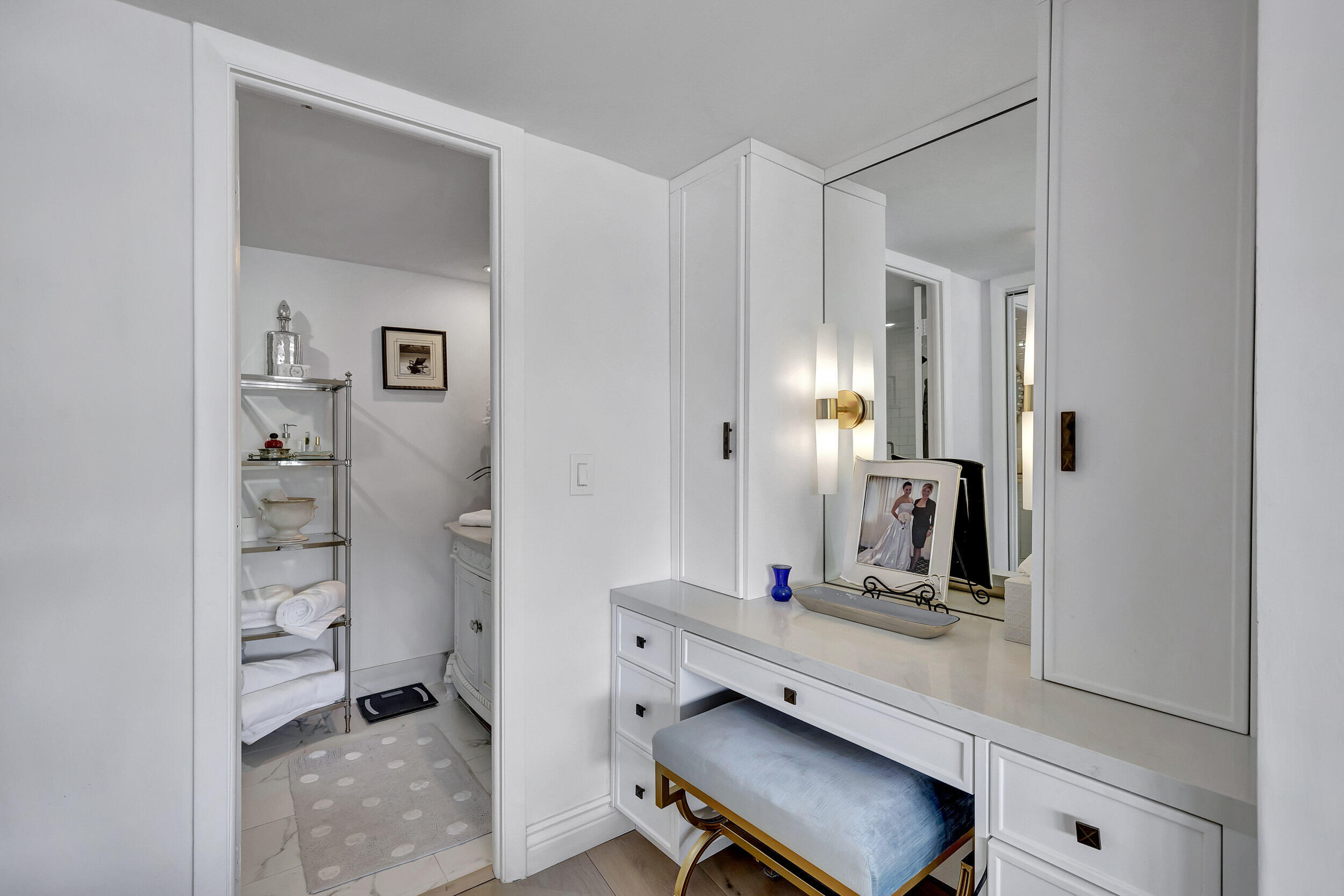 HILLSBORO COVE CONDO - Residential