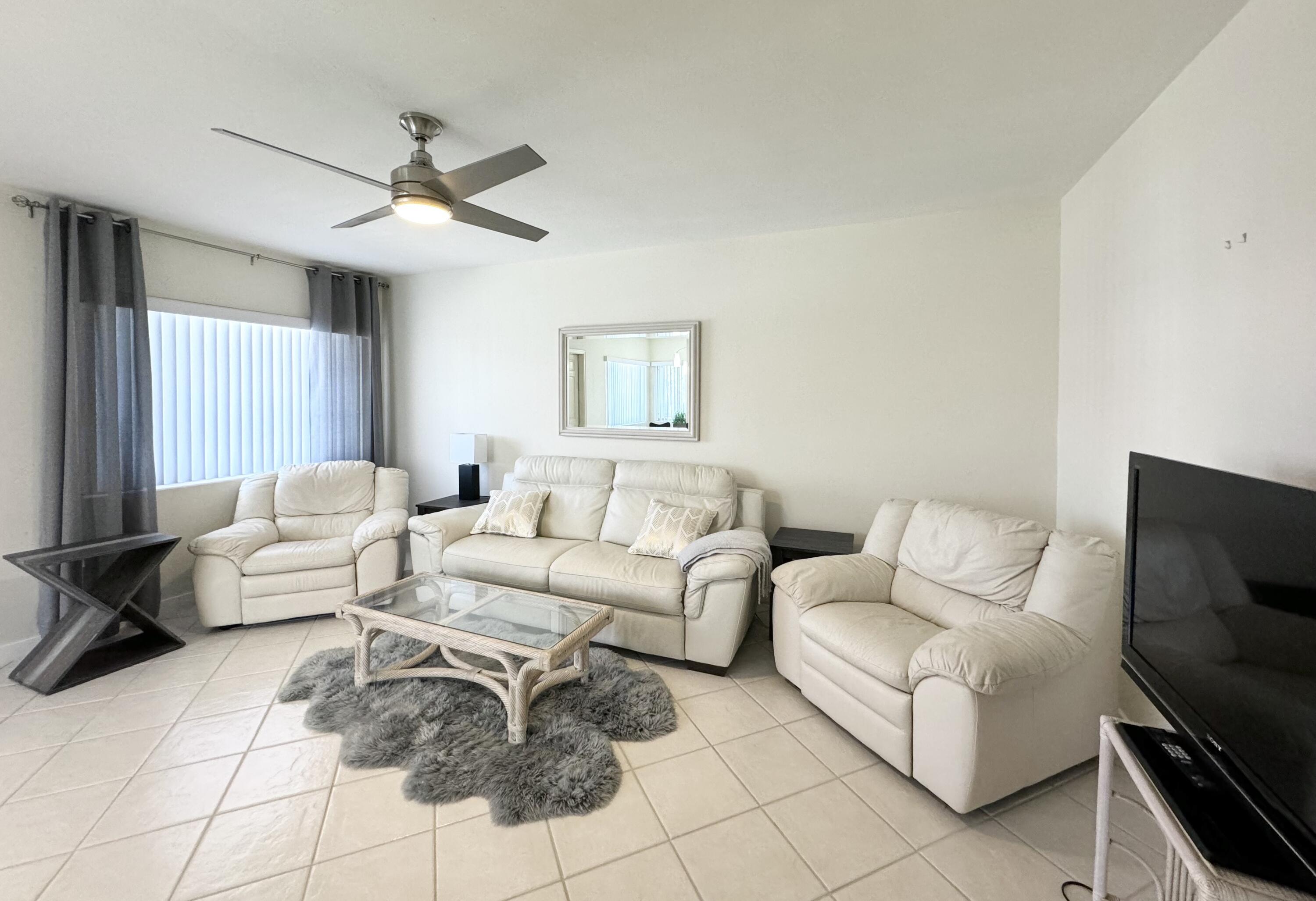 MURRY HILLS - Residential Lease
