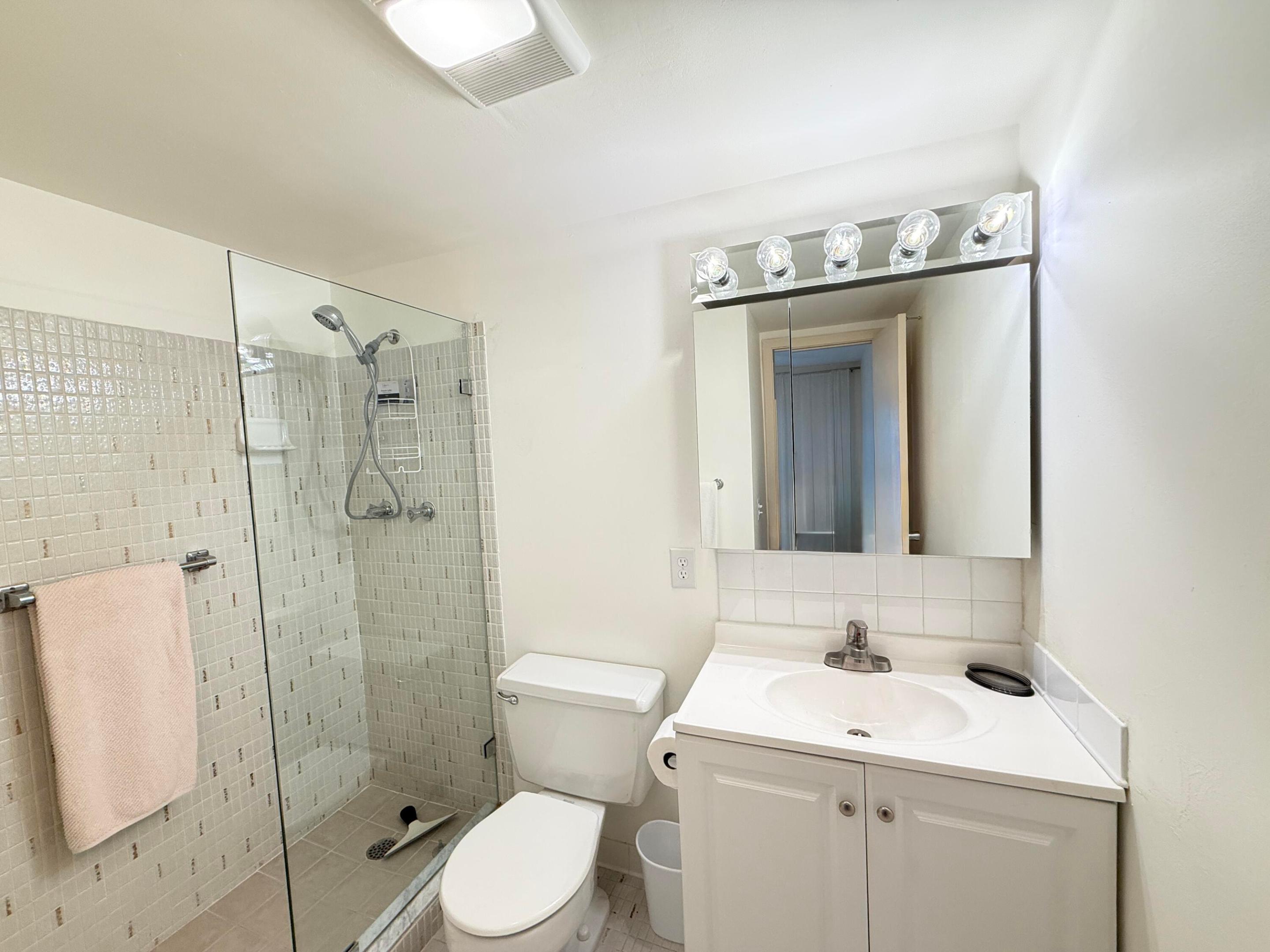 MURRY HILLS - Residential Lease
