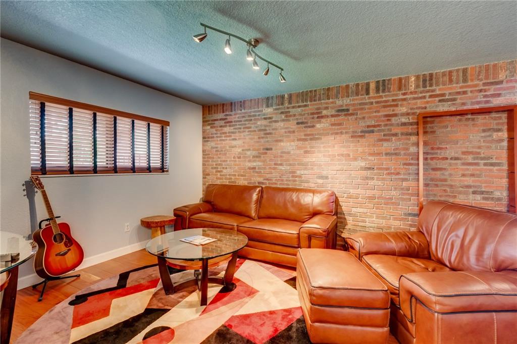 Sandpiper Woods - Residential