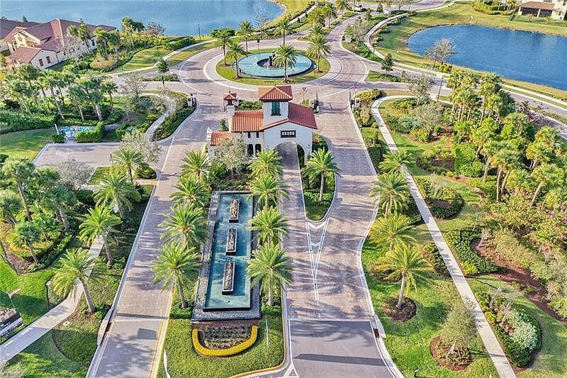 PARKLAND BAY - Residential Lease