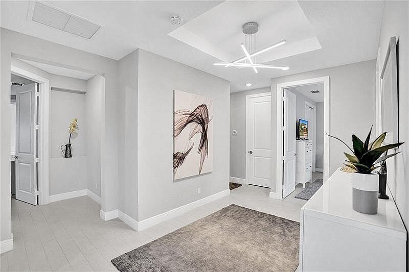 PARKLAND BAY - Residential Lease