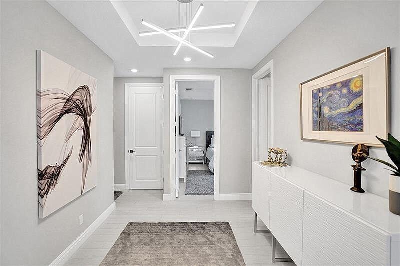PARKLAND BAY - Residential Lease